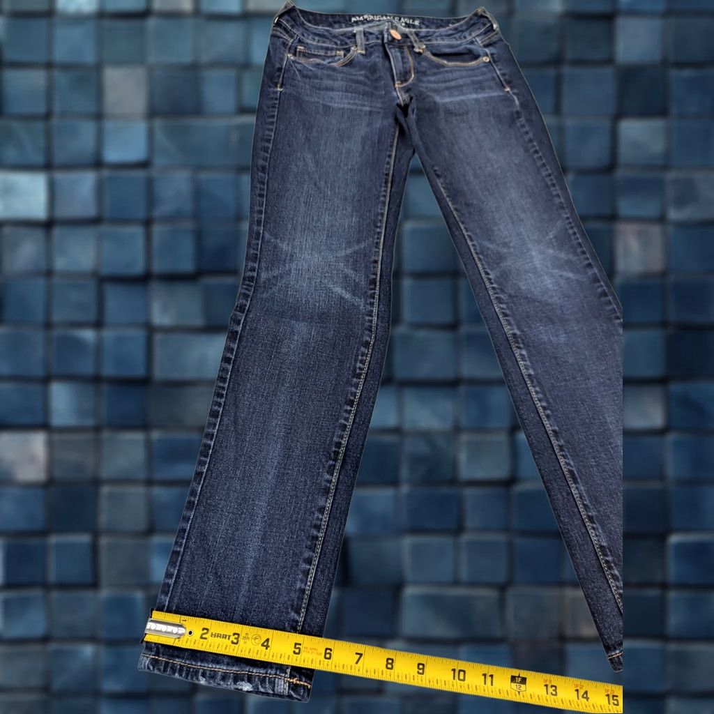 American Eagle Outfitters American Eagle Outfitters Jeans Skinny Womens 2 Short 26x29 Blue Denim EUC Size 26" / US 2 / IT 38 - 1 Thumbnail