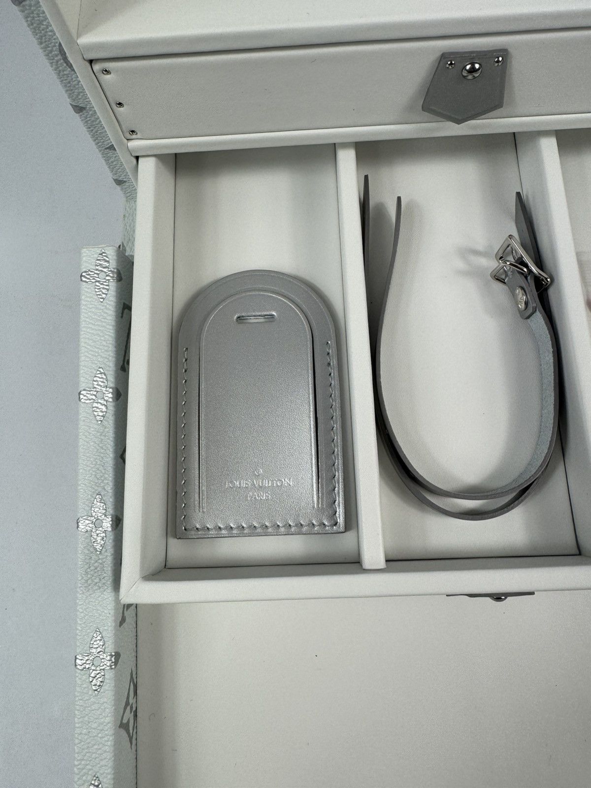 Louis Vuitton 1/200 LIMITED EDITION VIA TRUNK VANITY BOX BAG Size ONE SIZE - 5 Thumbnail