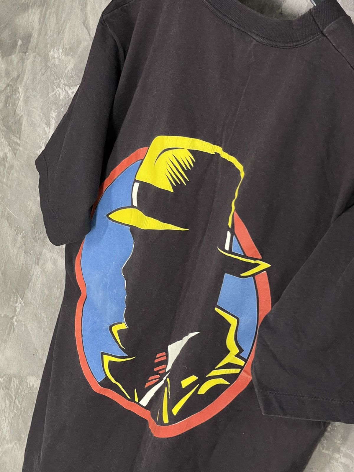 Vintage Vintage 90s dick Tracy Big Logo T shirt Size US L / EU 52-54 / 3 - 7 Thumbnail