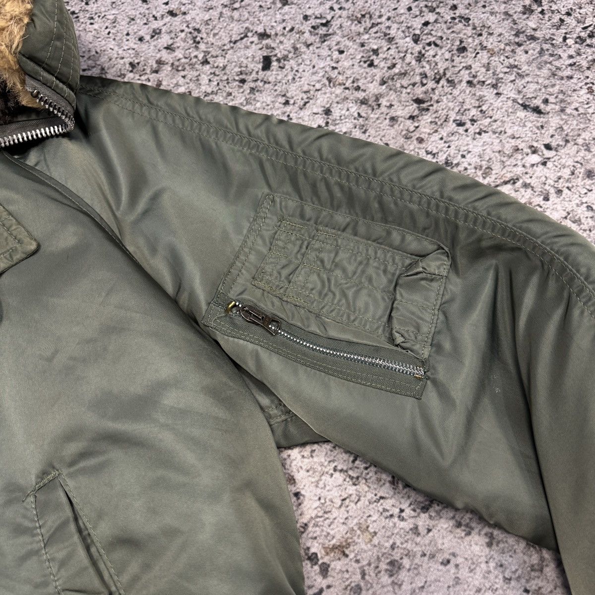 Vintage Vintage 80s USAF N-2B Heavy Flying Hooded Bomber Jacket Size US M / EU 48-50 / 2 - 9 Thumbnail