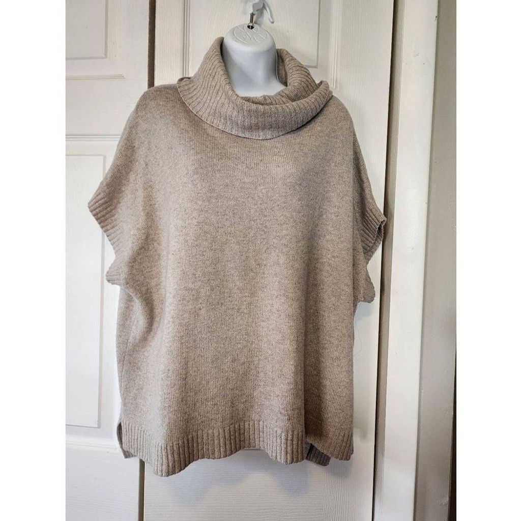 Forever 21 Forever 21 Tan Fuzzy Sweater Size XS / US 0-2 / IT 36-38 - 5 Thumbnail