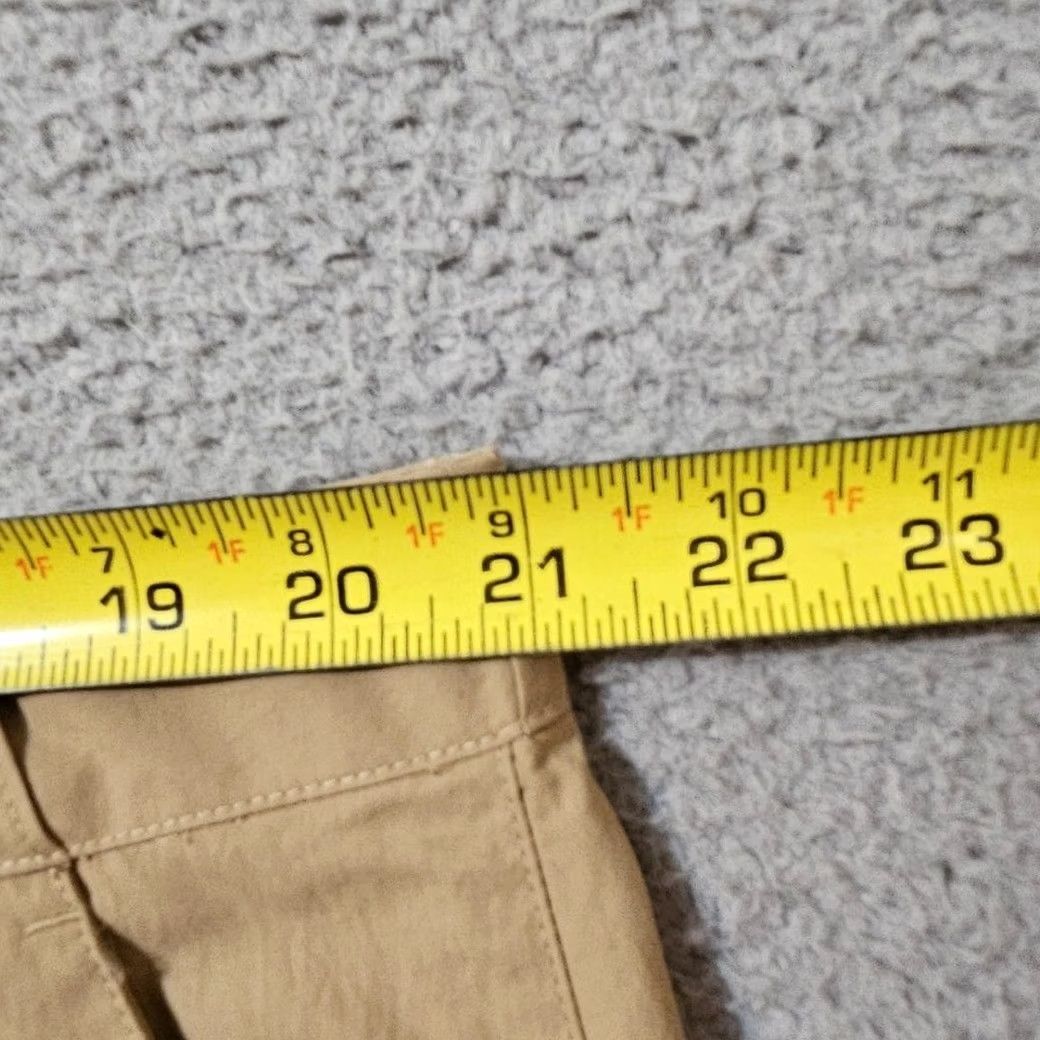 Mountain Hardwear VINTAGE Mountain HardWear Stryder Pants Mens 42/30 Tan Cargo Inseam 30 Brown Hiking Pockets Size US 42 / EU 58 - 6 Thumbnail