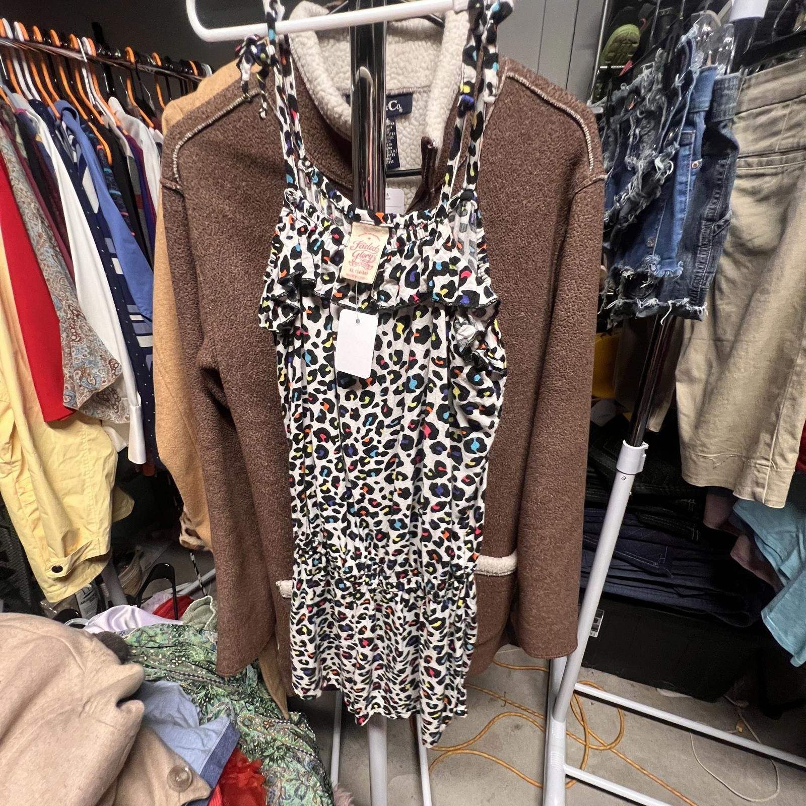 Faded Glory Faded Glory Women's Colorful Leopard Print Sleeveless Romper Size ONE SIZE - 1 Thumbnail