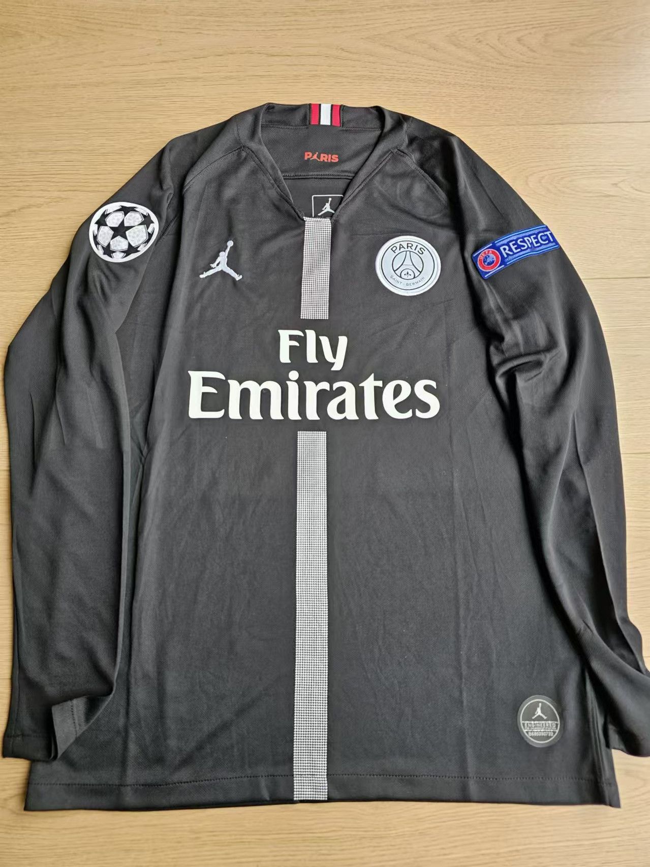 Other 2018 19 PSG 10 Neymar Jersey Size US M / EU 48-50 / 2 - 2 Thumbnail
