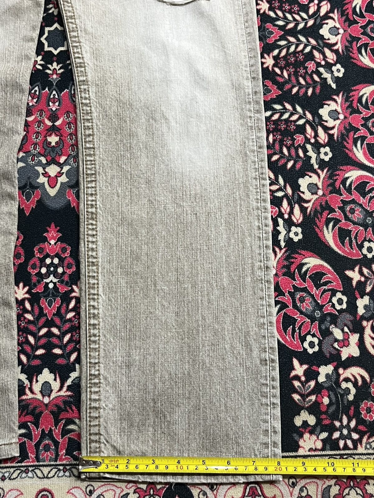 Japanese Brand Vintage Japanese Brand Khaki Faded Washed Distressed Jeans Size US 32 / EU 48 - 13 Thumbnail