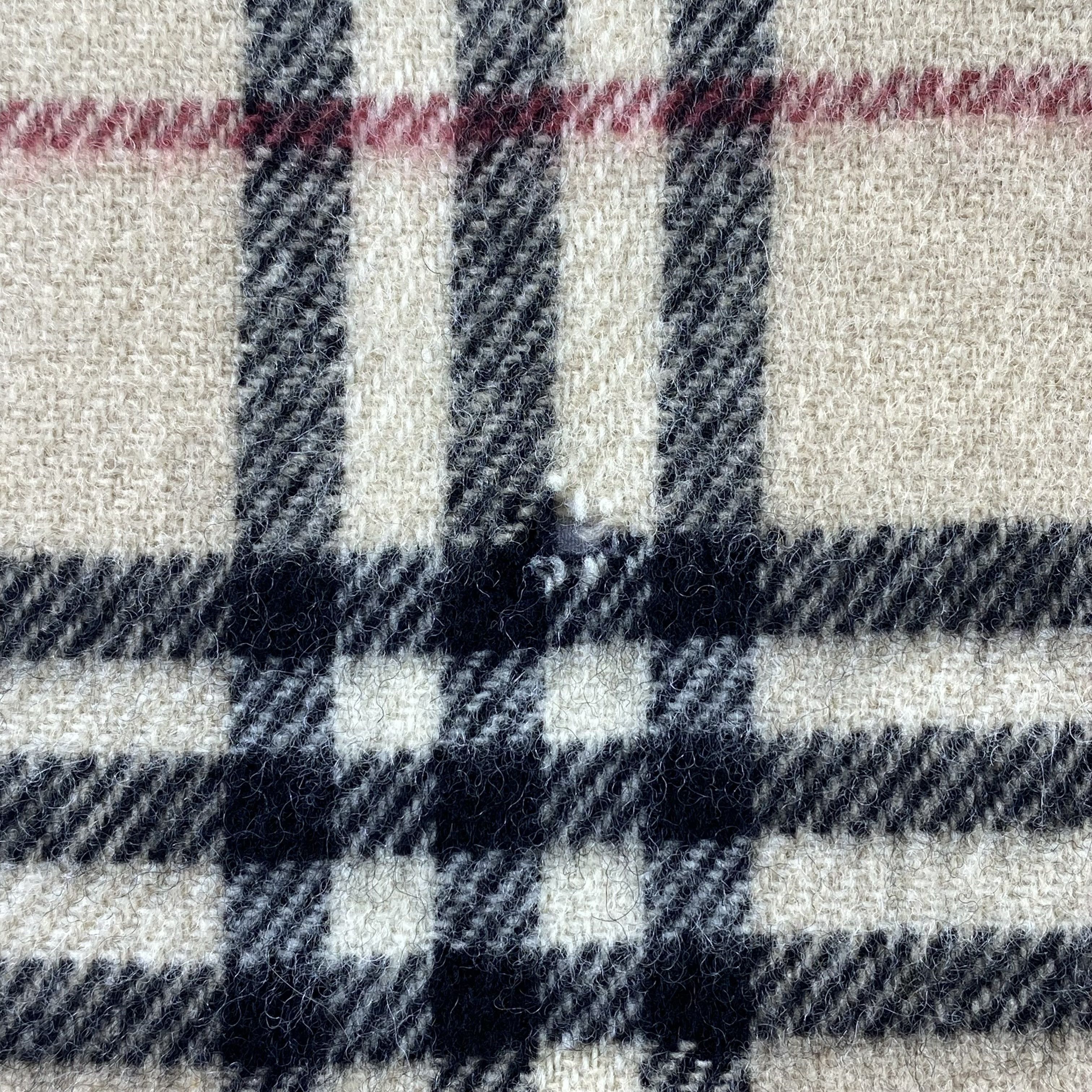 Burberry Burberry Scarf Neck Wrap Big Size Muffler Size ONE SIZE - 7 Thumbnail