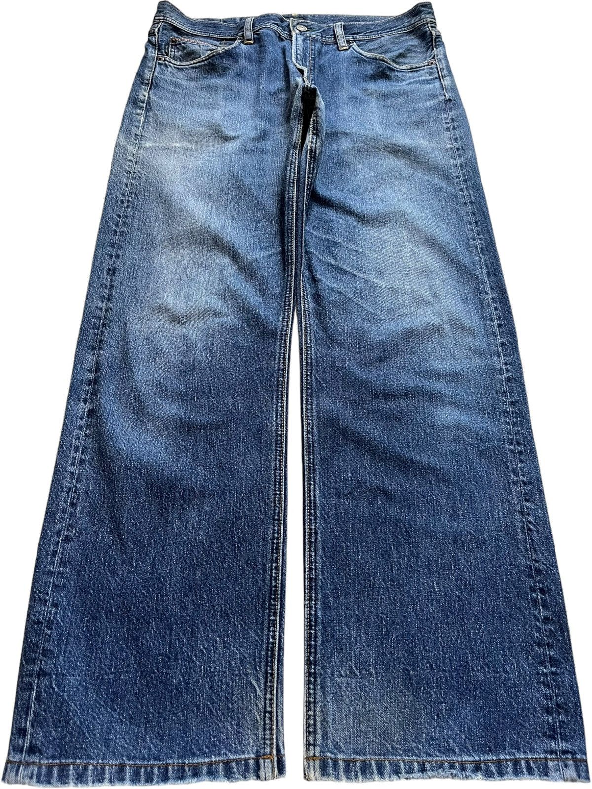 Designer × Paul Smith Vintage Paul Smith UK Blue Wash Baggy Style Jeans Size US 34 / EU 50 - 1 Thumbnail
