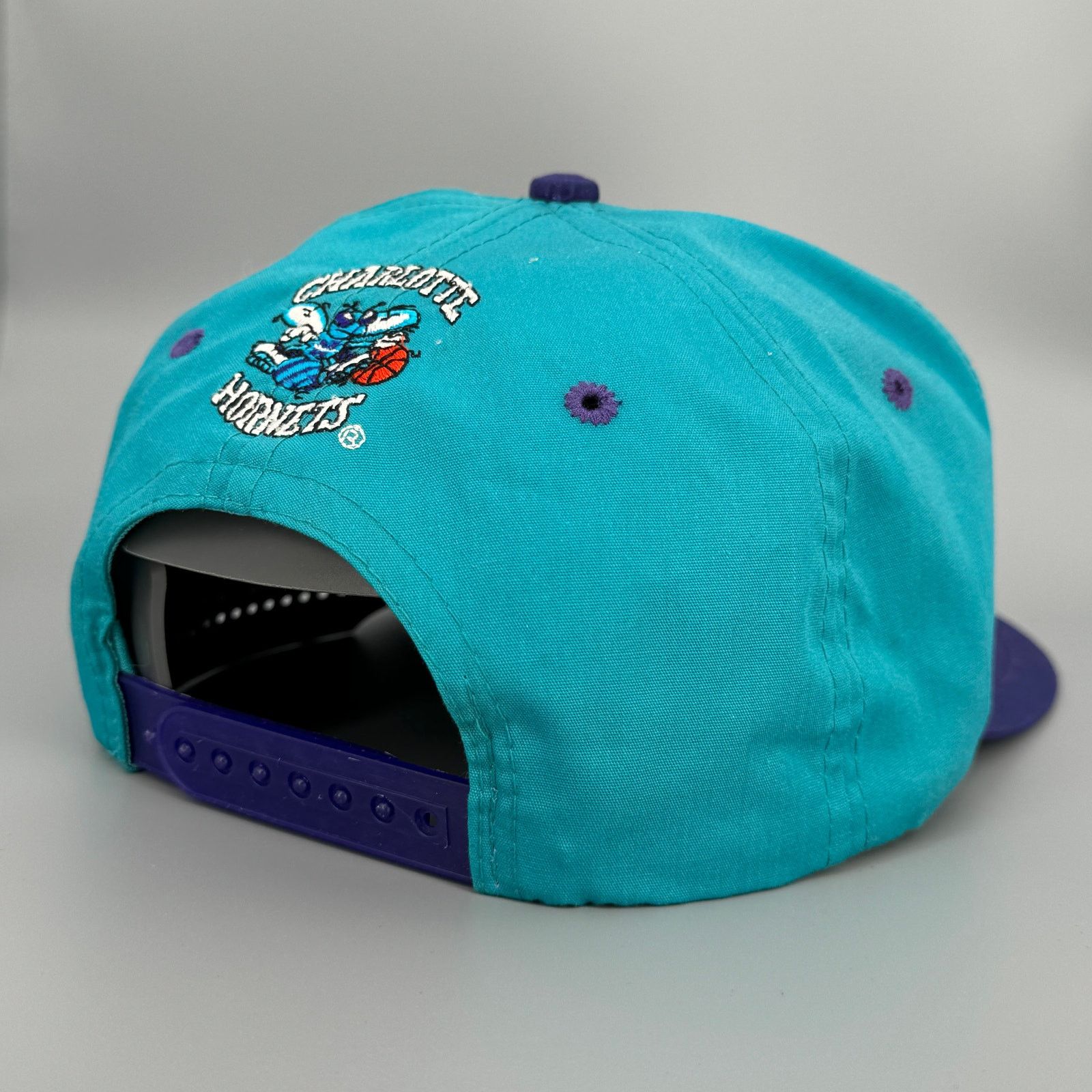 NBA × Vintage × Warner Bros Vintage '90s Hornets x Looney Tunes Bugs Bunny snapback hat Size ONE SIZE - 3 Thumbnail