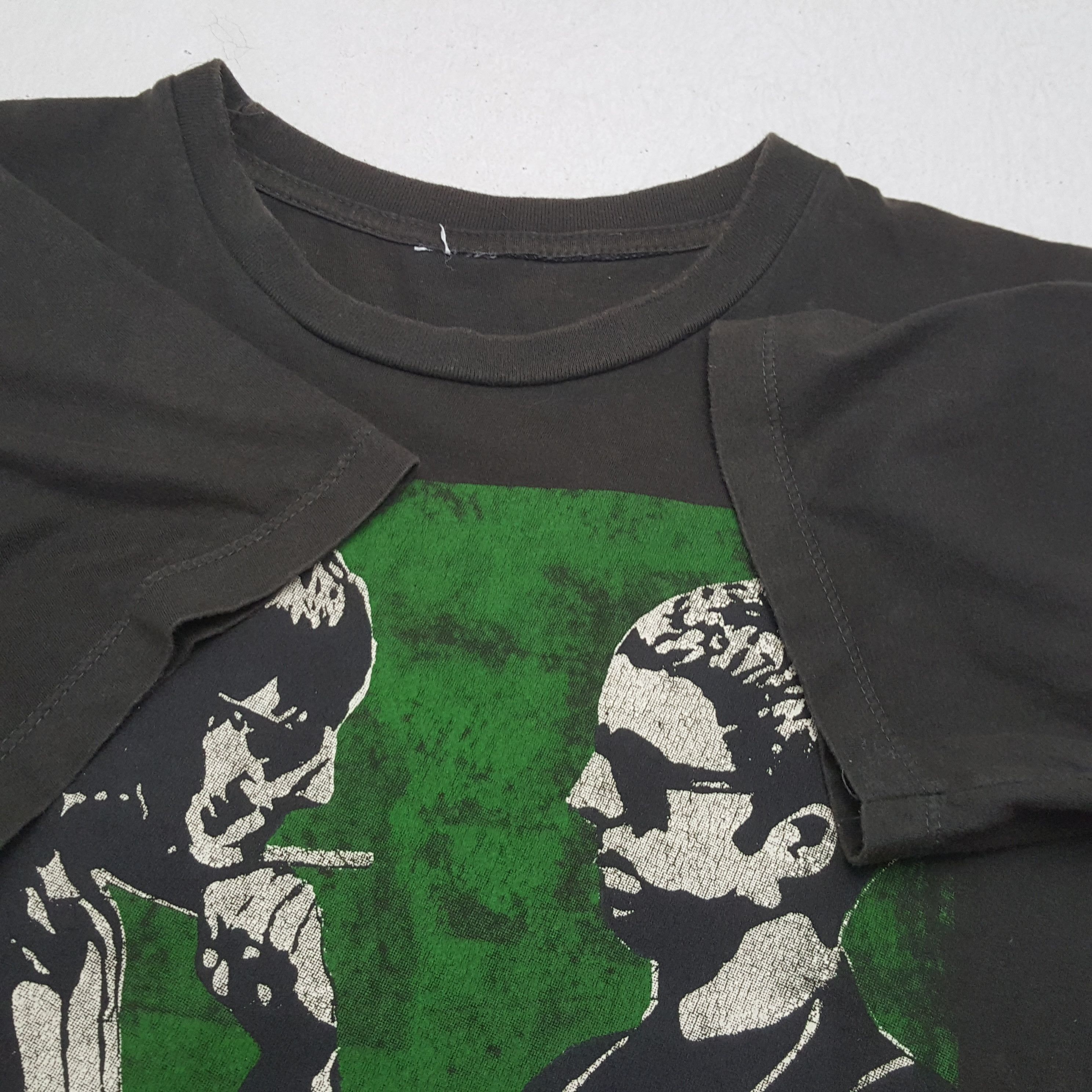 Band Tees × Vintage OASIS Rock Band Music Tshirt Size US S / EU 44-46 / 1 - 5 Thumbnail