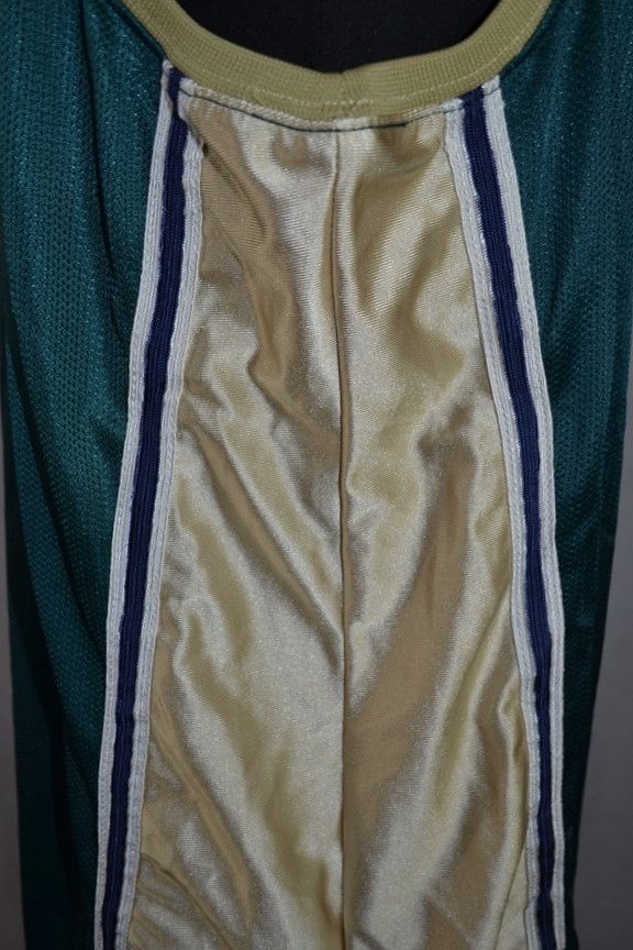 NBA × Nike × Vintage Vintage Nike Basketball Big Swoosh Jersey L Size US L / EU 52-54 / 3 - 4 Thumbnail