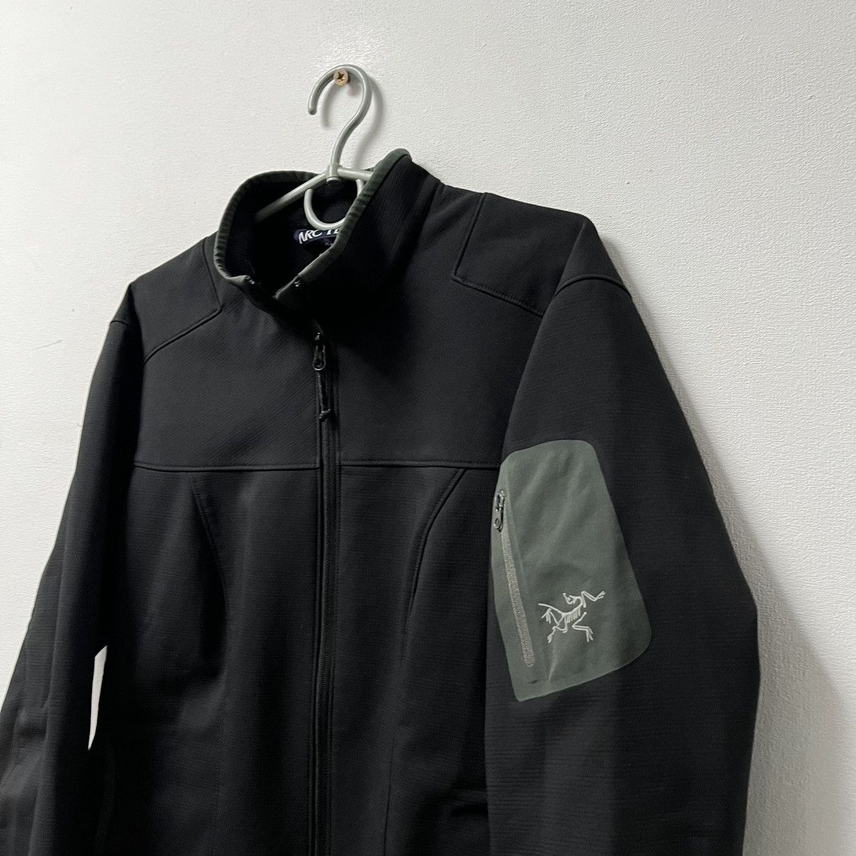 Arc'teryx Arcteryx softshell jacket Gorpcore black Size US L / EU 52-54 / 3 - 2 Thumbnail