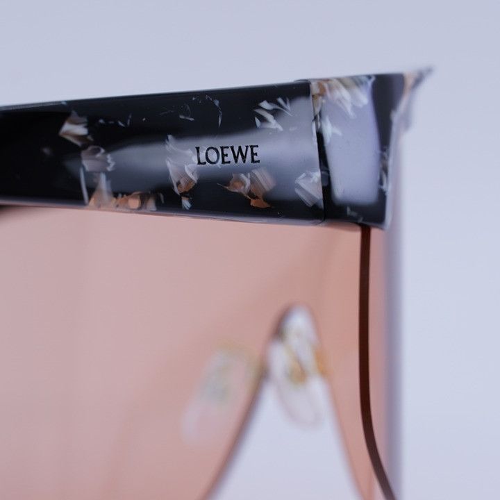 Loewe Loewe LW40034U 55S Sunglasses Colored Havana Shield Frame Size ONE SIZE - 7 Thumbnail