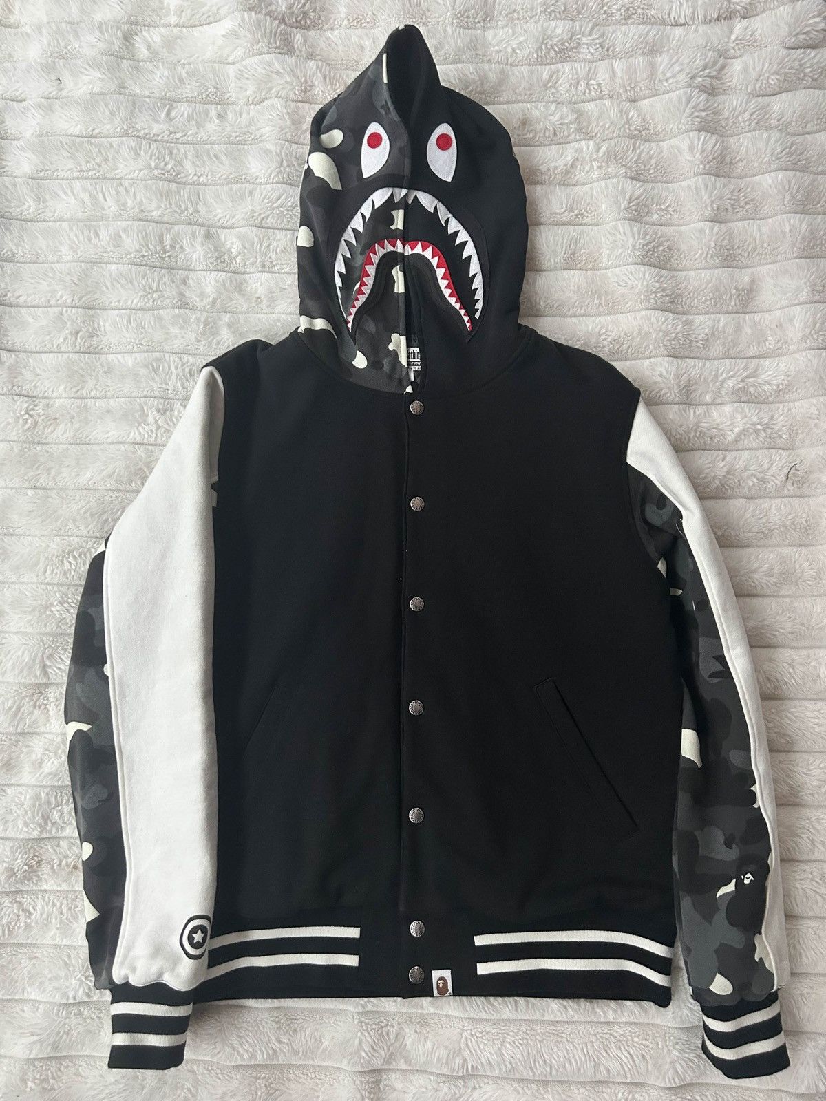 Bape BAPE A Bathing Ape City Camo Padded Shark Varsity Jacket Size US L / EU 52-54 / 3 - 1 Thumbnail