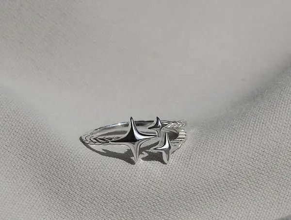 Jewelry Silver Star Ring Size ONE SIZE - 1 Thumbnail