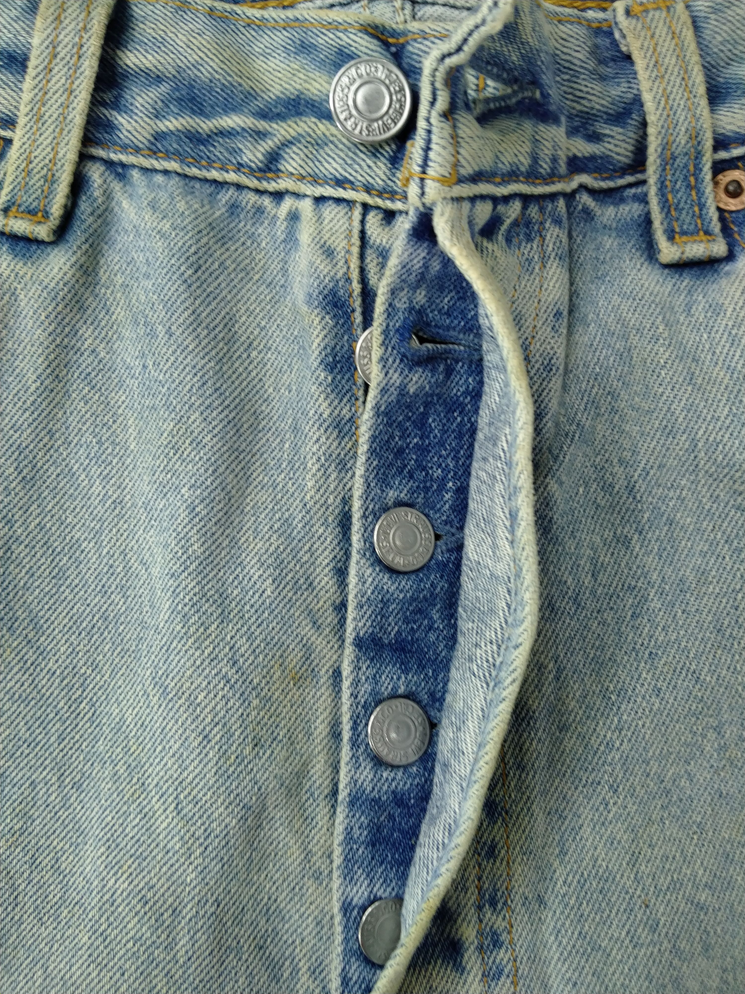Levi's Vintage Levi's 501 Dirty Ripped Denim 32 x 30 -JN505 Size US 32 / EU 48 - 6 Thumbnail