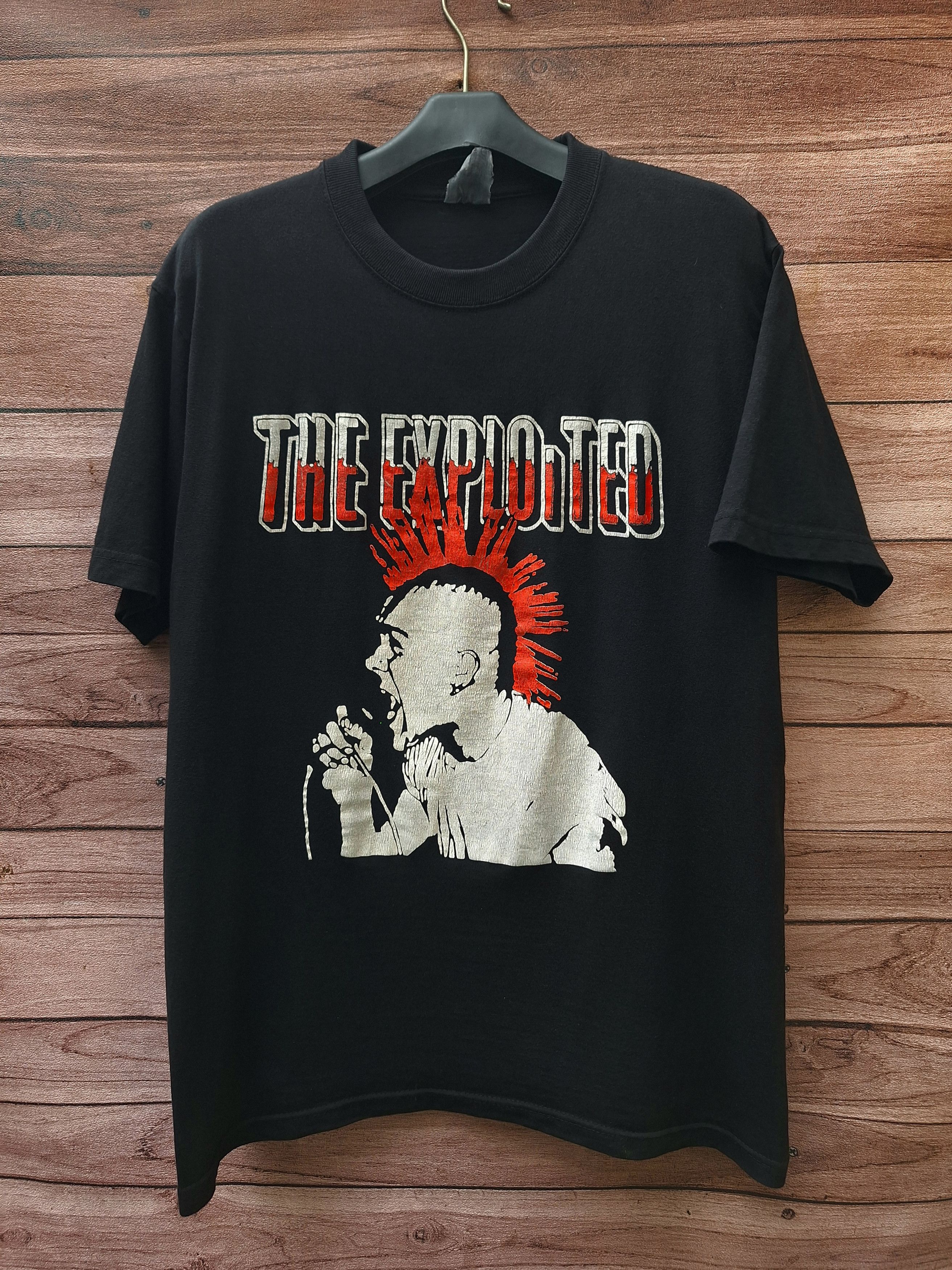 Band Tees Vintage 90s the Exploited punks not dead the Massacre tee Size US XL / EU 56 / 4 - 2 Thumbnail