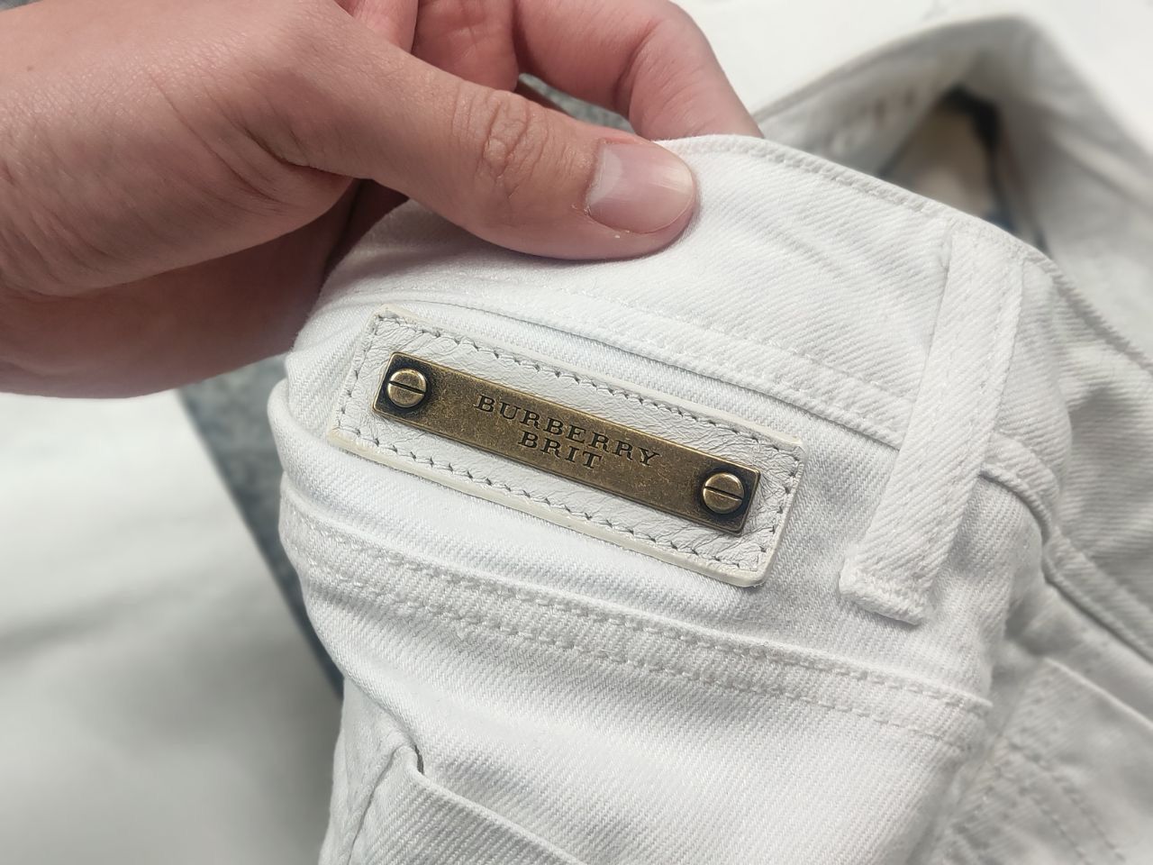 Burberry Burberry Brit nova check kensington Skinny Fit Denim Jeans Size 26" / US 2 / IT 38 - 11 Thumbnail