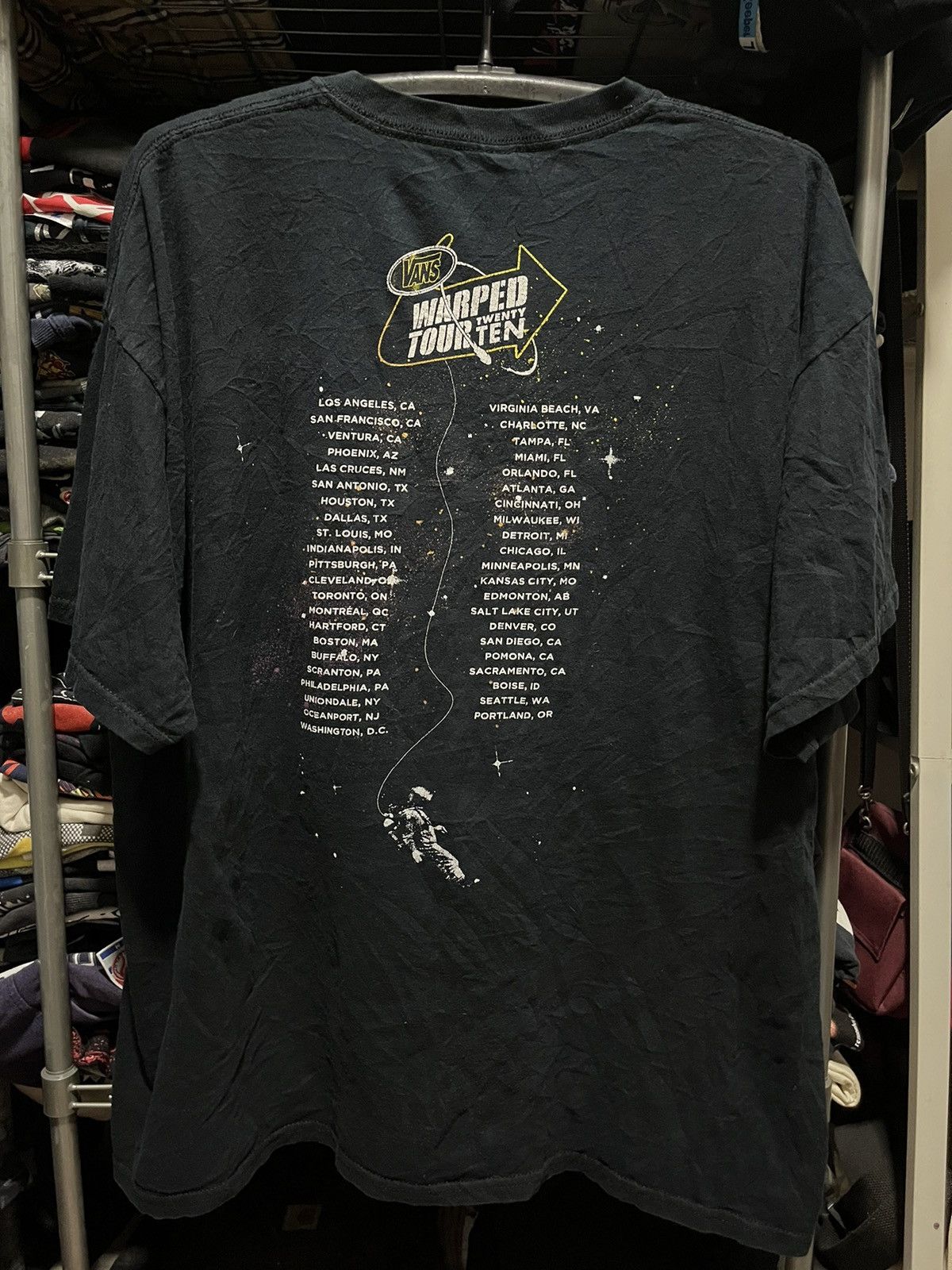 Band Tees Vans Warped Tour Twenty Ten Promo Tee 2010s Size US XL / EU 56 / 4 - 2 Thumbnail