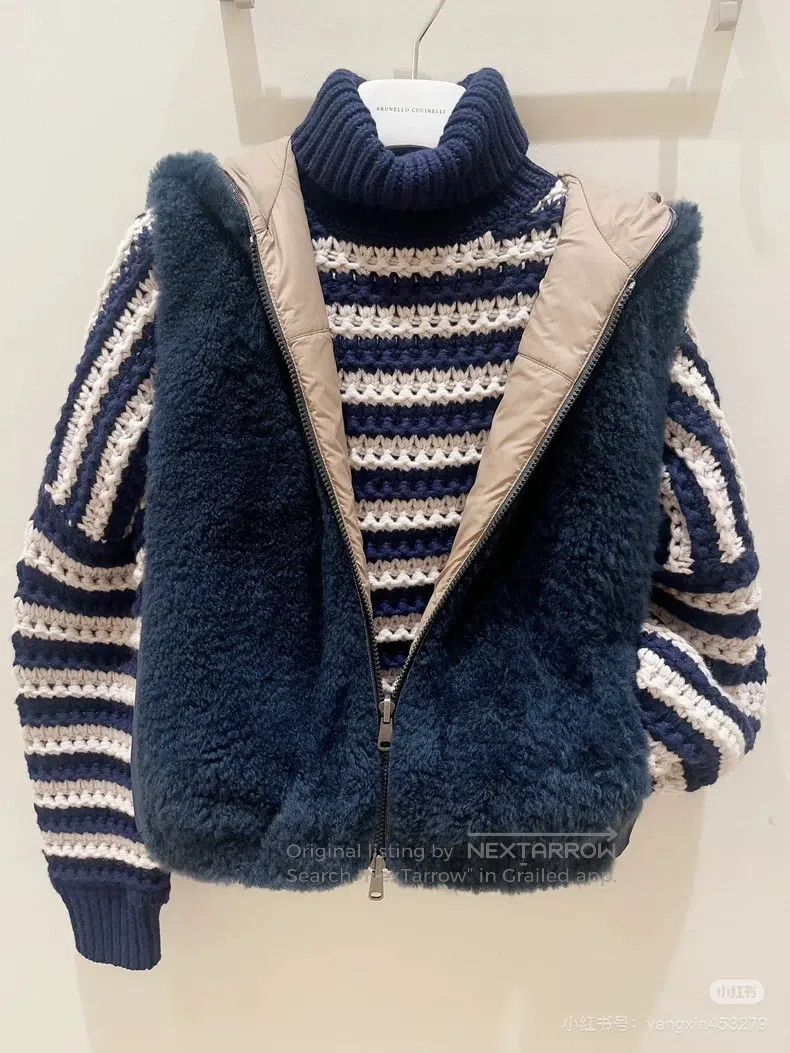 Brunello Cucinelli Brunello Cucinelli Lamb Fur Vest, Deep Blue Hooded Size S / US 4 / IT 40 - 6 Thumbnail