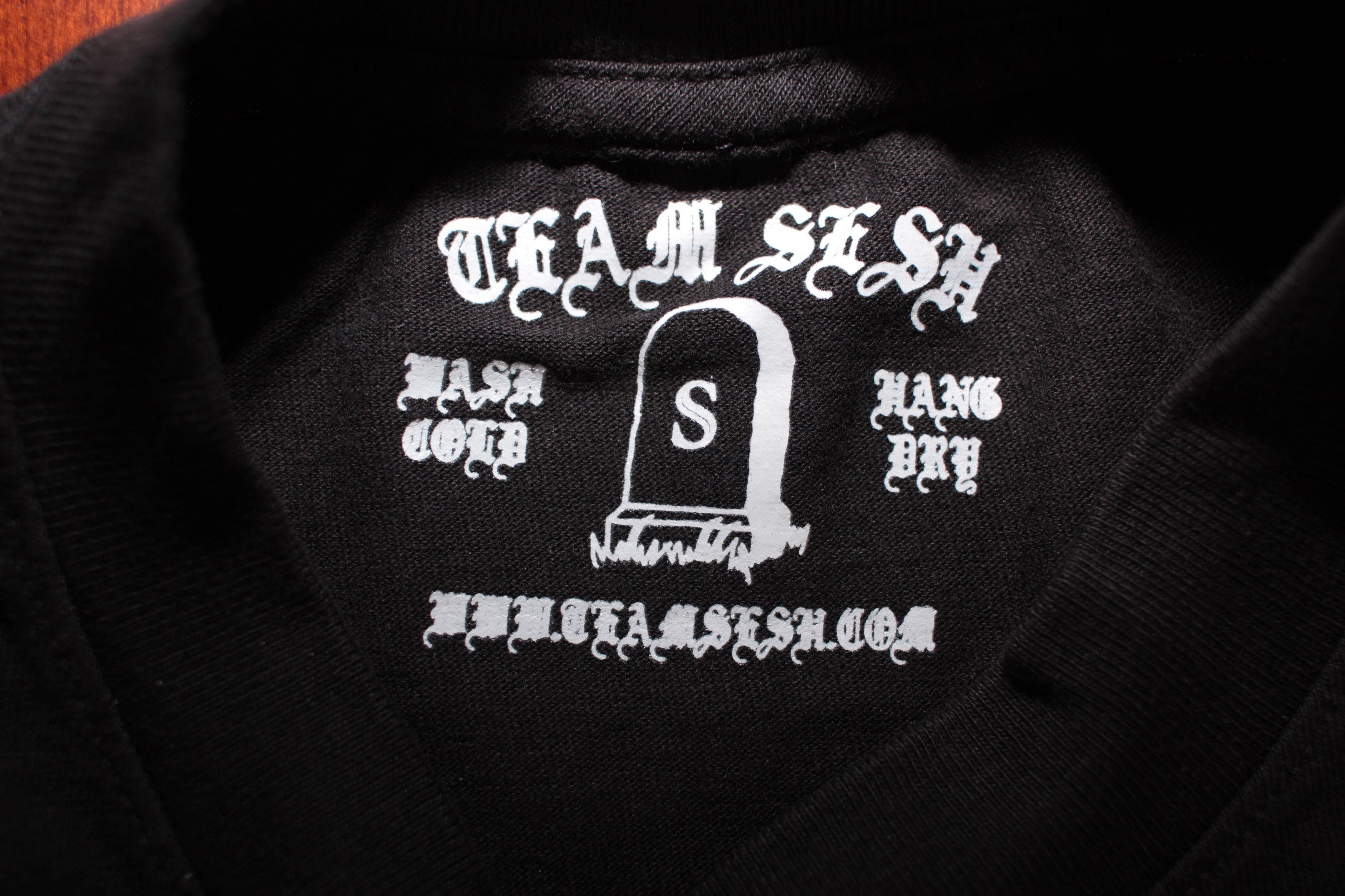 Bones TeamSESH "DEADBOYS" T-Shirt Size US S / EU 44-46 / 1 - 5 Thumbnail