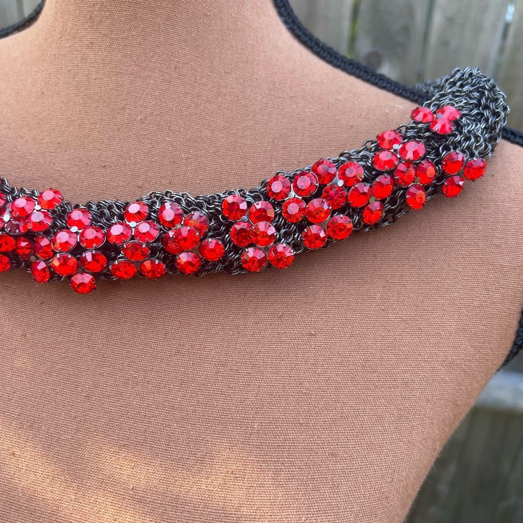 Vintage Vintage Braided Chainmail Necklace, Ruby Rhinestones, Heavy Size ONE SIZE - 3 Thumbnail