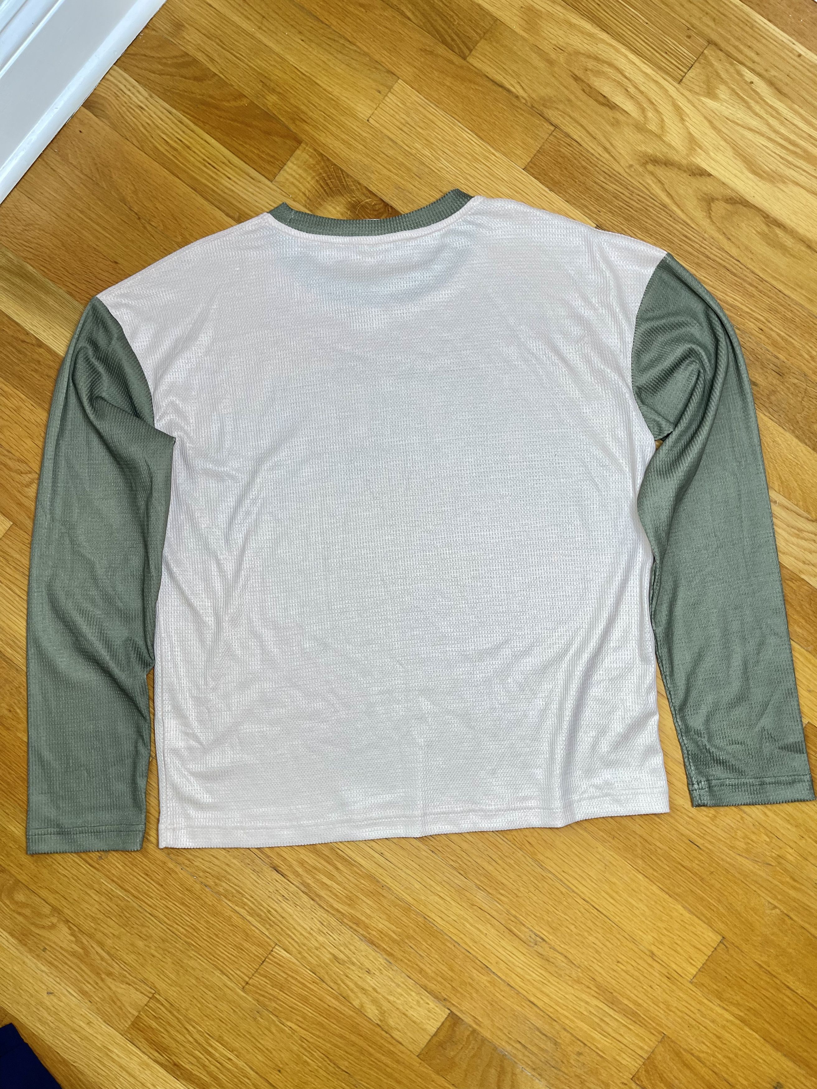 Vale Vale Lives Propaganda Thermal Size US M / EU 48-50 / 2 - 8 Thumbnail