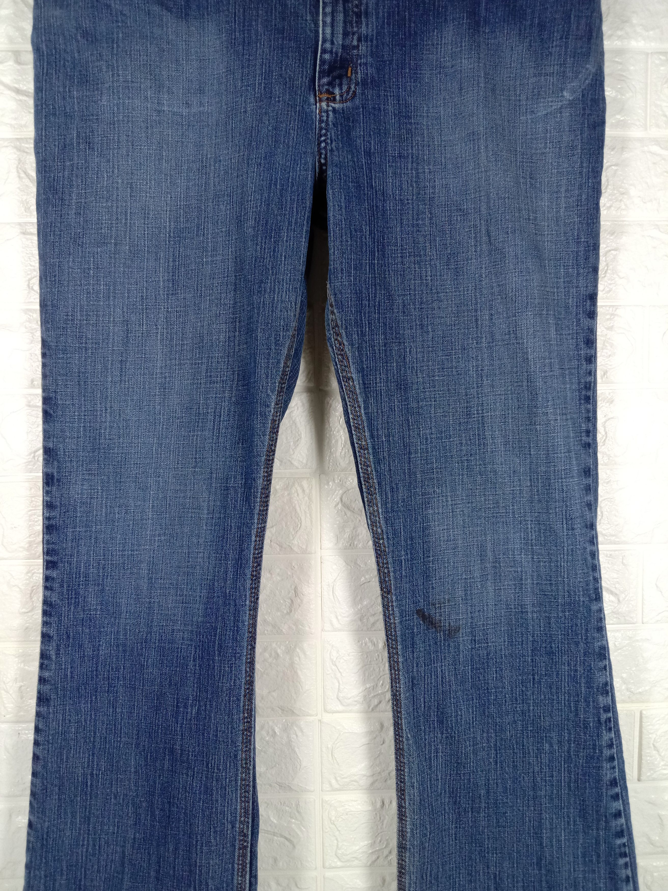 Carhartt Vintage Carhartt Blue Wash Flare Jeans Bell Bottom Denim Size 32" / US 10 / IT 46 - 3 Thumbnail