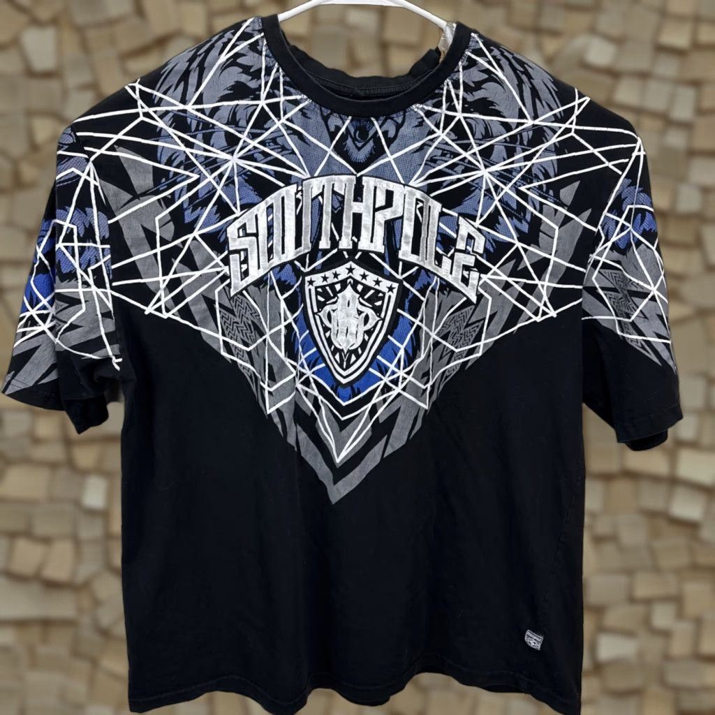 Southpole VINTAGE Southpole T-Shirt Big & Tall Black 4XLB 4XL Graphic Print Foil 90s Stain Glass Hip Hop Mens Size US XXL / EU 58 / 5 - 1 Thumbnail
