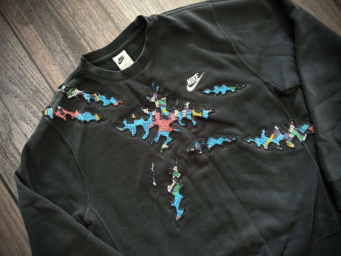 Nike Nike Custom Sweatshirt Vintage 90s Reworked Size US S / EU 44-46 / 1 - 2 Thumbnail