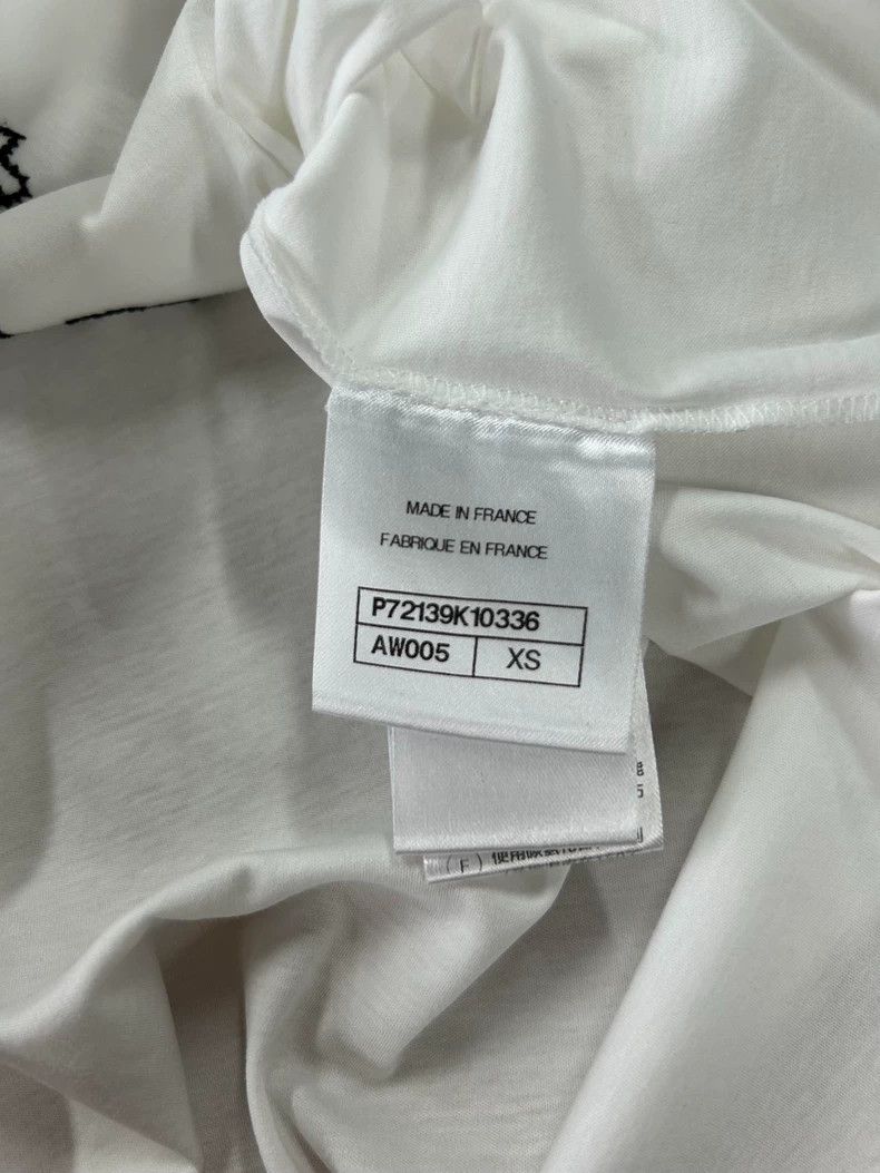 Chanel Chanel 22c early spring vacation peace pigeon short sleeve Size XS / US 0-2 / IT 36-38 - 8 Thumbnail