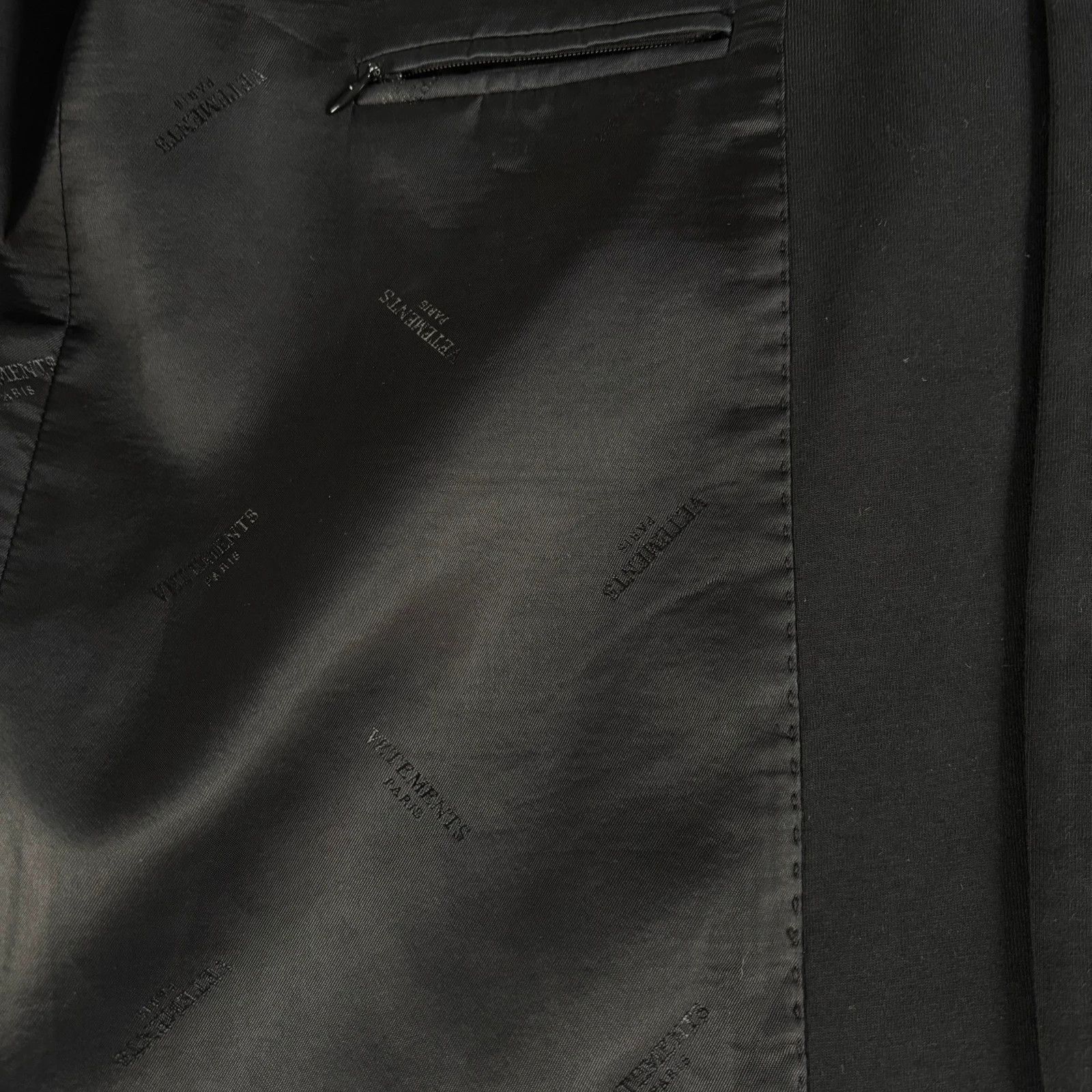 Vetements Rare Vetements blazer inside out Size US XS / EU 42 / 0 - 2 Thumbnail