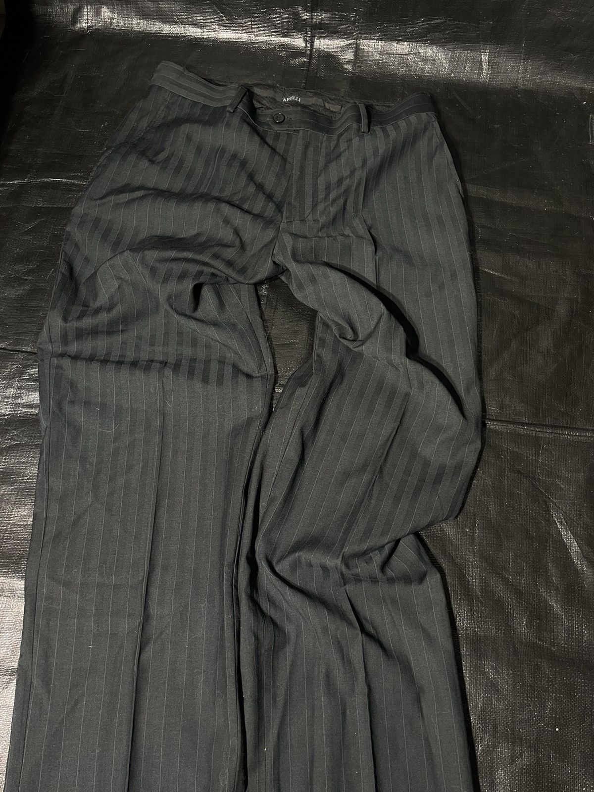Japanese Brand Charcoal Pinstripe Straight-Leg Trousers Size US 32 / EU 48 - 2 Thumbnail