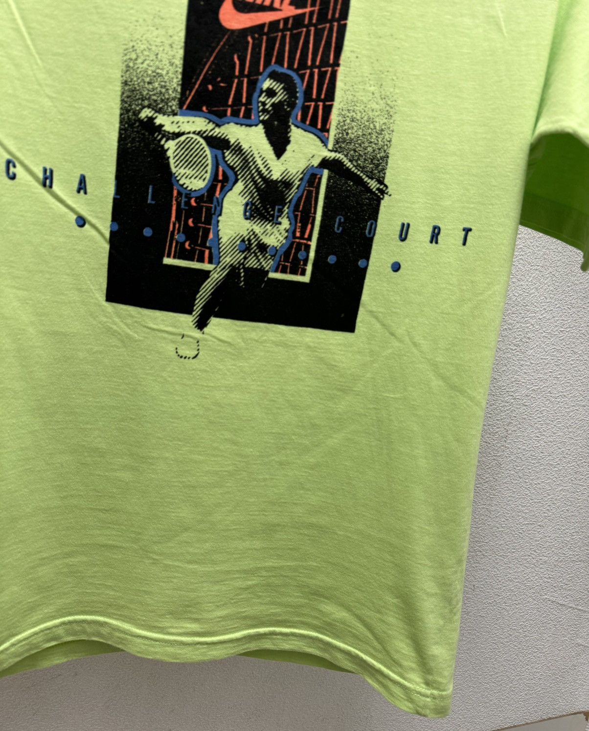 Nike Nike Court Challenger vintage rave t-shirt M sz Size US M / EU 48-50 / 2 - 6 Thumbnail
