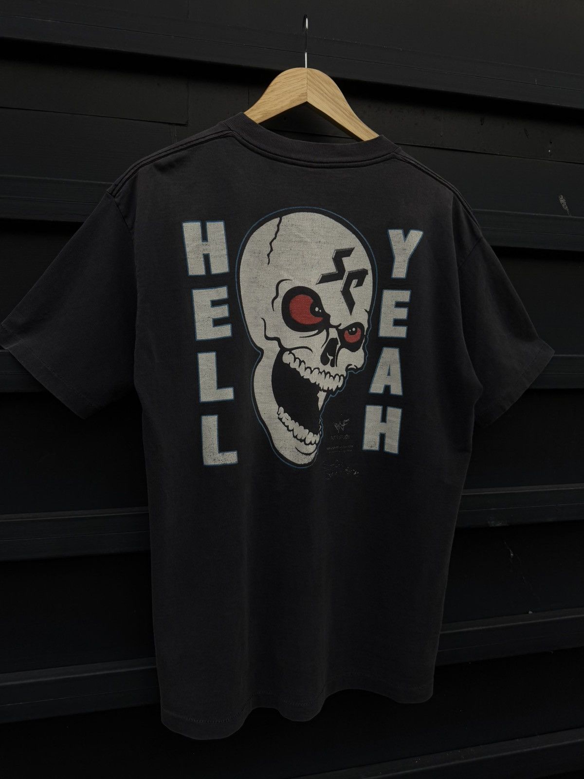 WWE Stone Cold Vintage Tee Size US L / EU 52-54 / 3 - 2 Thumbnail