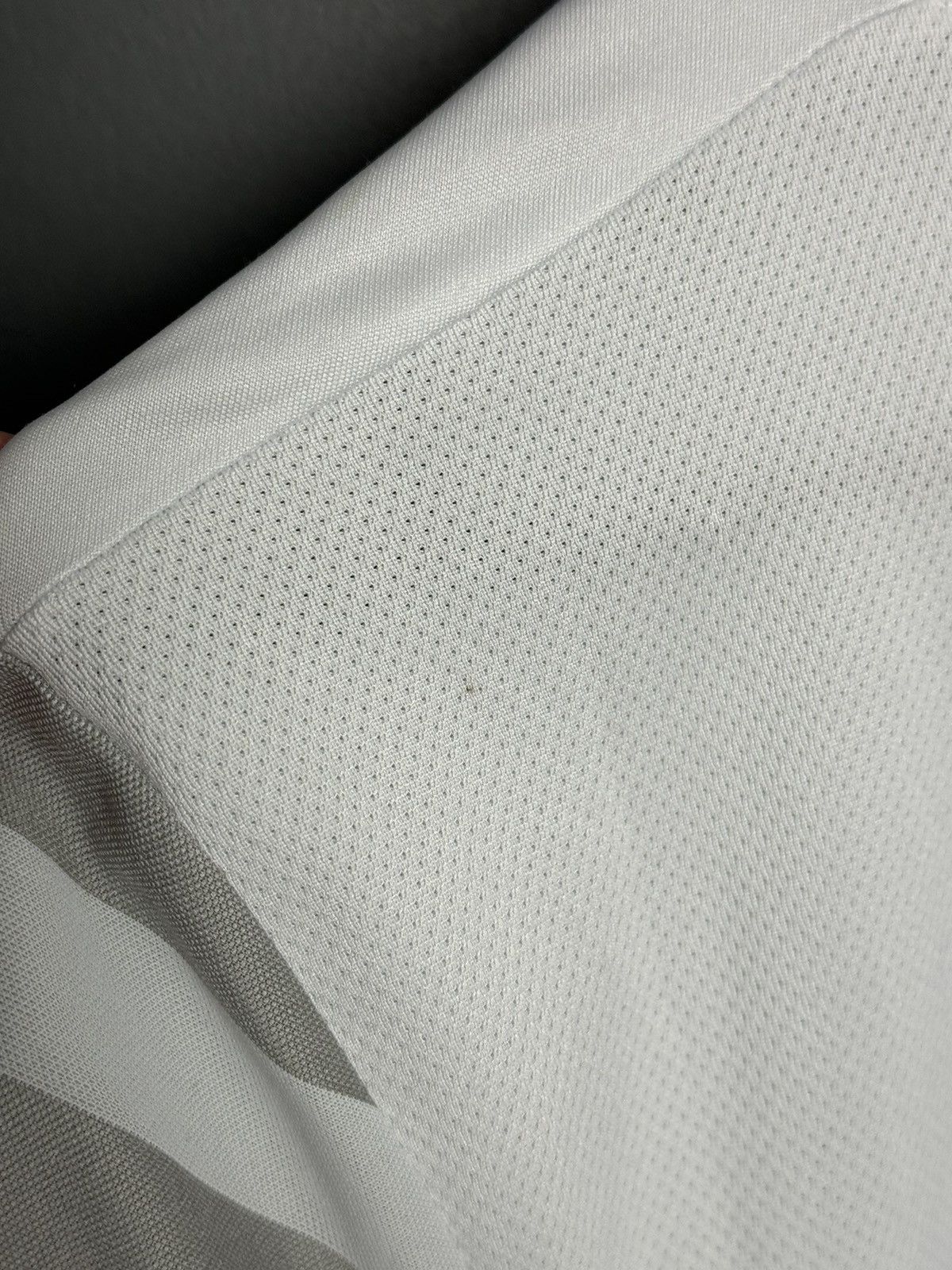 Umbro Everton 15/16 Away Football Jersey Size US M / EU 48-50 / 2 - 13 Thumbnail