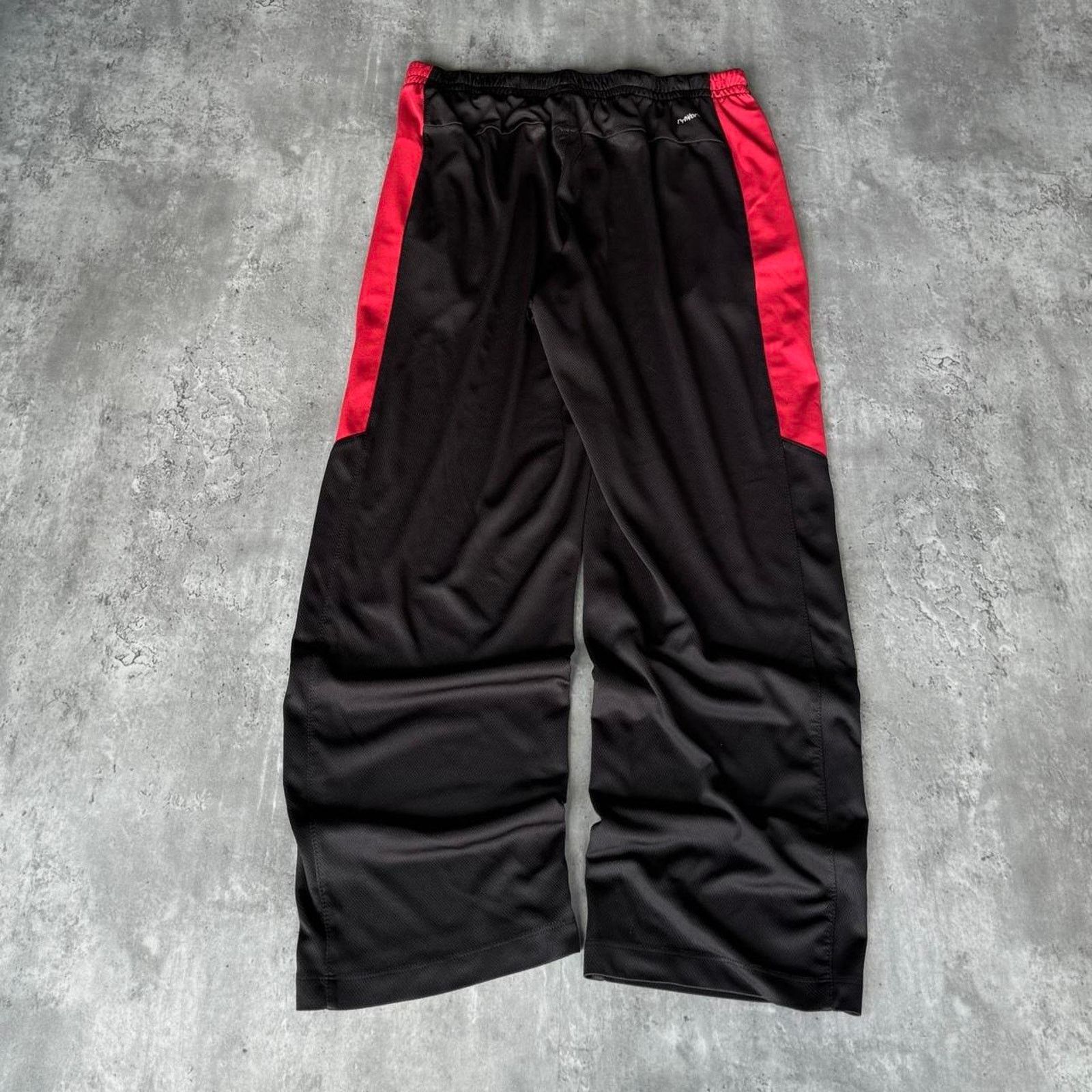 Athletic Works × Vintage Athletic Works Black & Red Baggy Grunge Opium Sweatpants Size US 36 / EU 52 - 2 Thumbnail