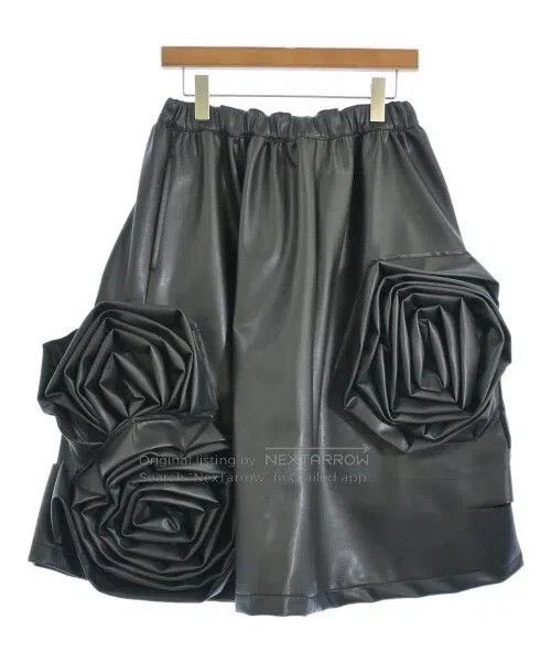 Comme des Garcons Comme des Garcons size XS Black vintage leather rose patte Size 22" - 1 Thumbnail