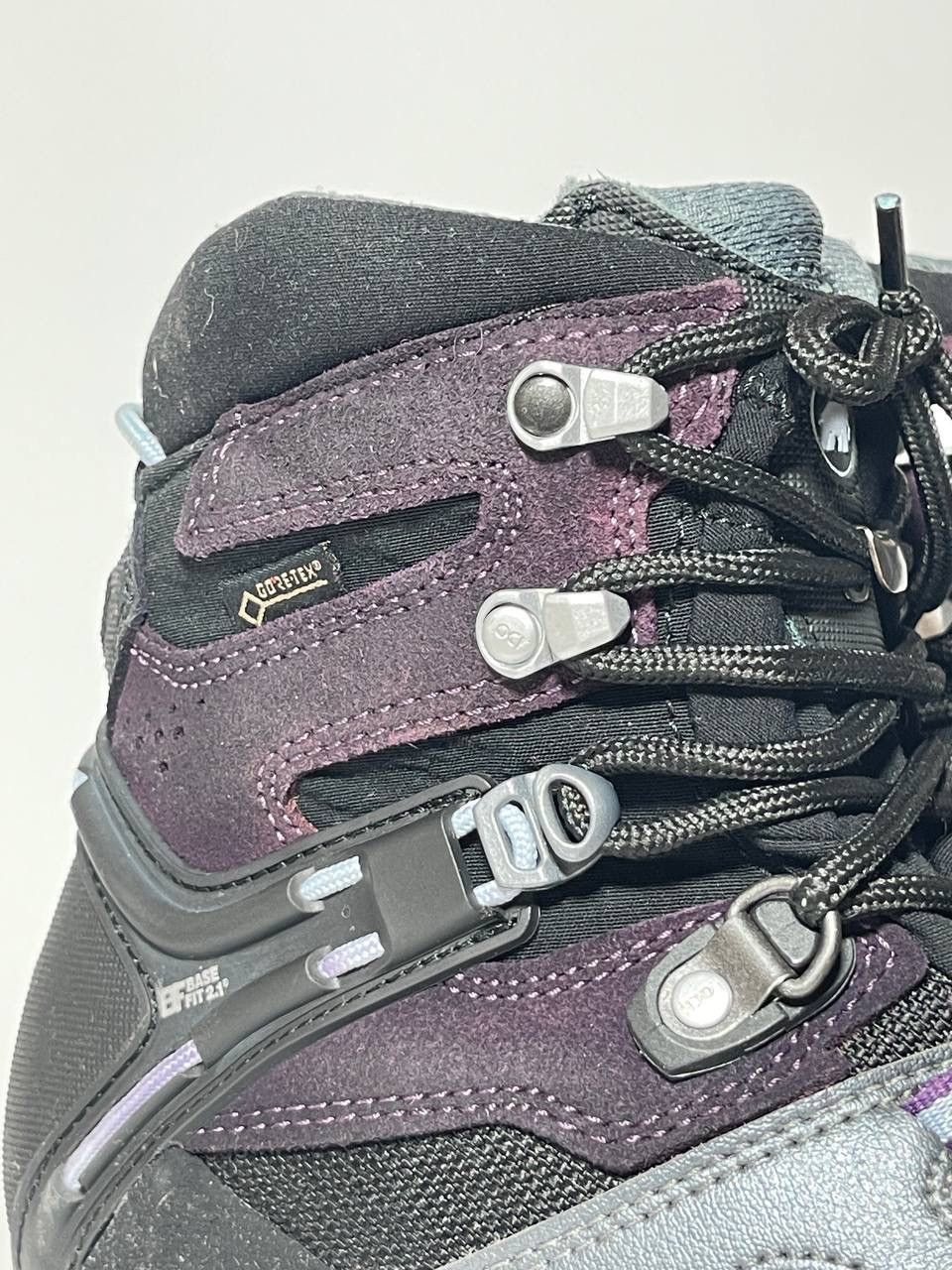 Mammut Mammut T Aenergy GTX Hiking Boots Vibram Gore-Tex Women’s Size US 8.5 / IT 38.5 - 16 Thumbnail