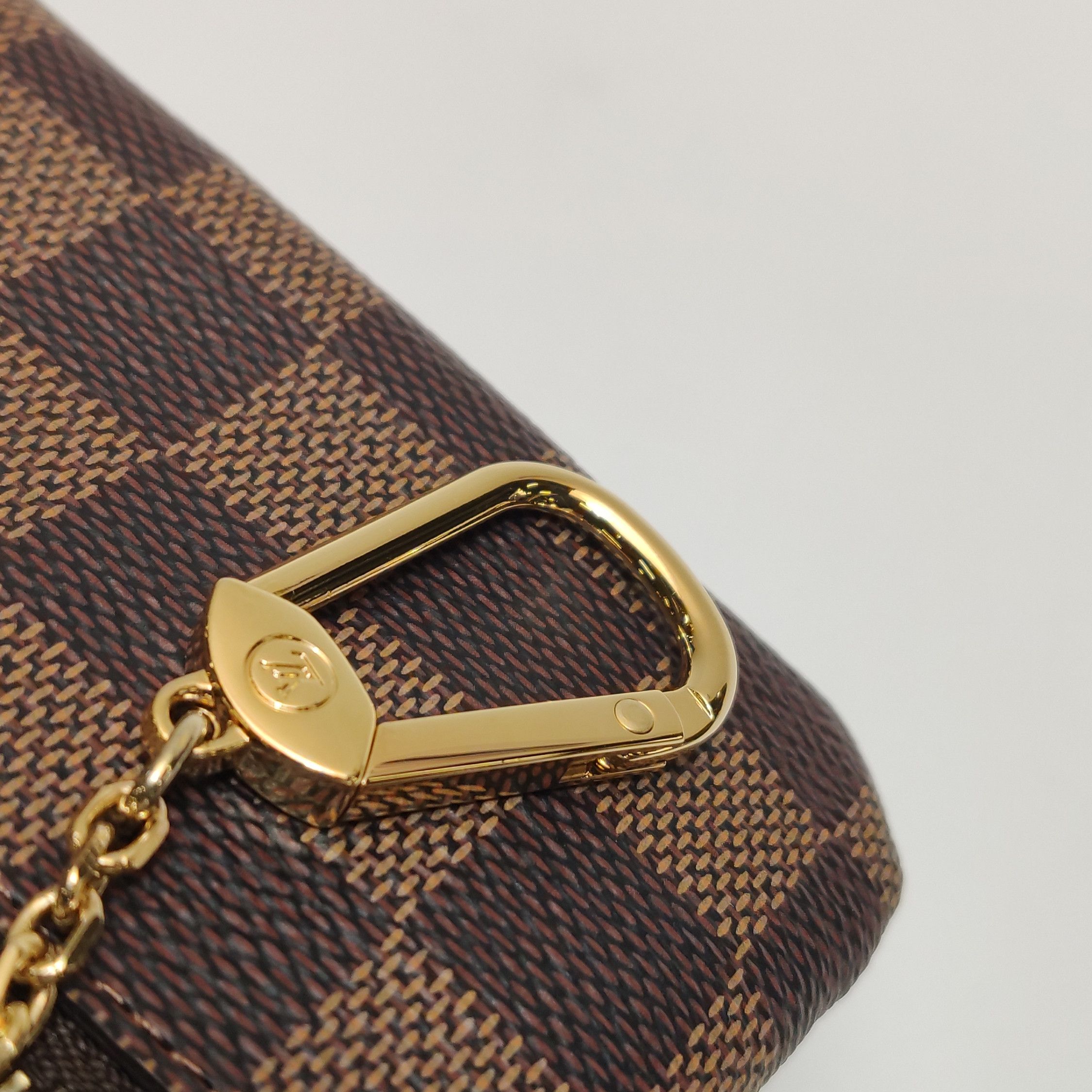 Louis Vuitton Louis Vuitton (LV) Checkerboard Zip Coin Purse -y2506 Size ONE SIZE - 9 Thumbnail
