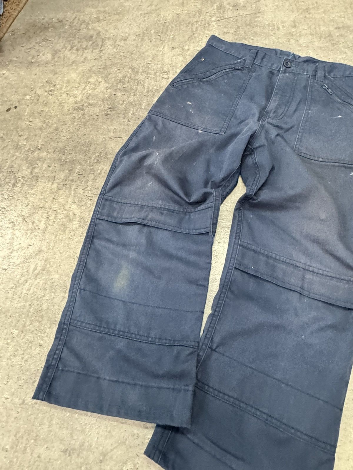 Japanese Brand ᶠᵃⁿᶜʸᵍᵘʸ Cropped Cargo Pants Workwear Bondage Vintage Pants Size US 32 / EU 48 - 3 Thumbnail