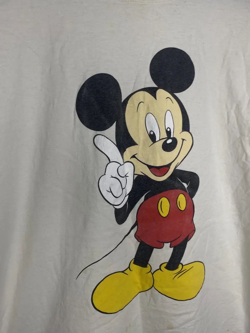 Disney MENS Vintage 90s Disney Micky Mouse big logo Tshirt Size L Size US L / EU 52-54 / 3 - 3 Thumbnail