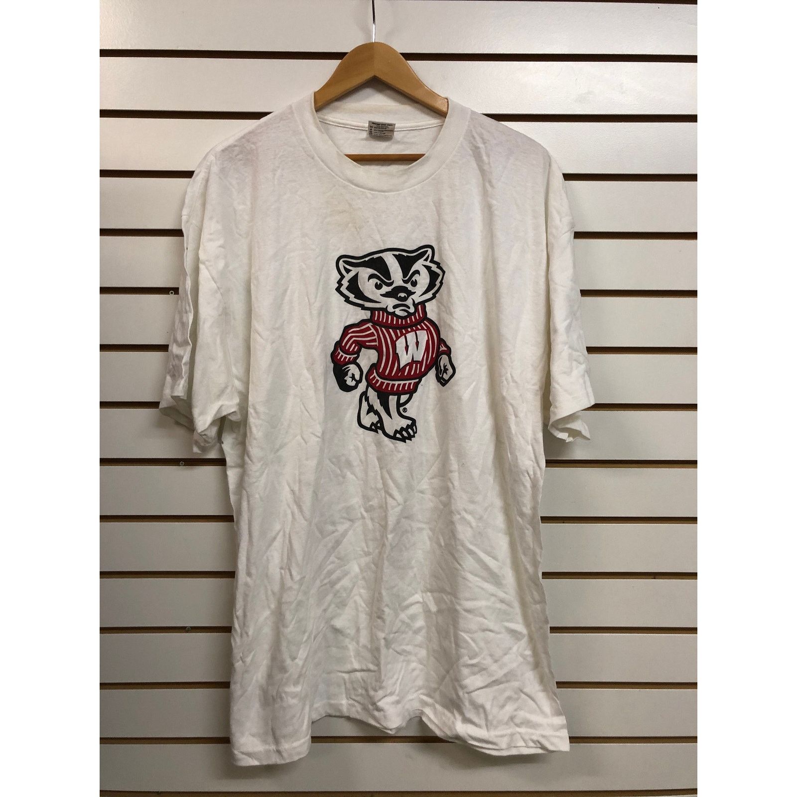 Delta Vintage Wisconsin Badgers T Shirt Size XXL 1980s 80s Size US XXL / EU 58 / 5 - 1 Thumbnail