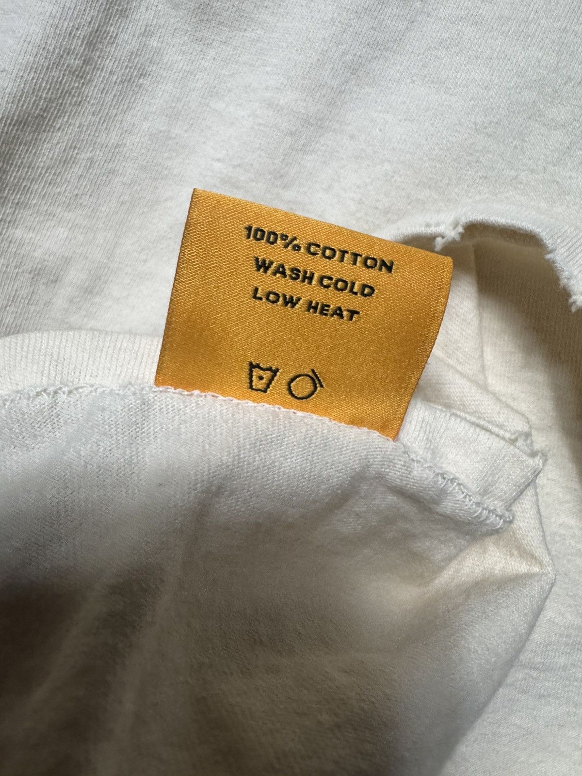Gallery Dept. Gallery Dept. Dead Batteries Tee Size US L / EU 52-54 / 3 - 7 Thumbnail