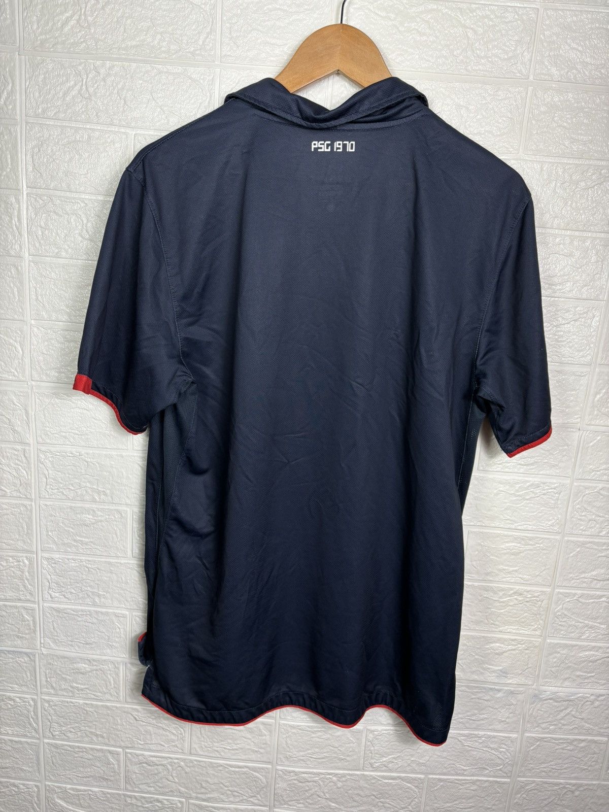 Nike PSG PARIS SAINT GERMAIN 2010/2011 HOME FOOTBALL JERSEY Size US L / EU 52-54 / 3 - 13 Thumbnail