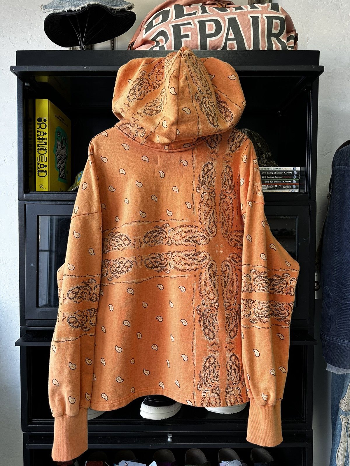 THE WORLD IS YOURS The World Is Yours X Innocence Paisley Vintage Hoodie Size US L / EU 52-54 / 3 - 8 Thumbnail
