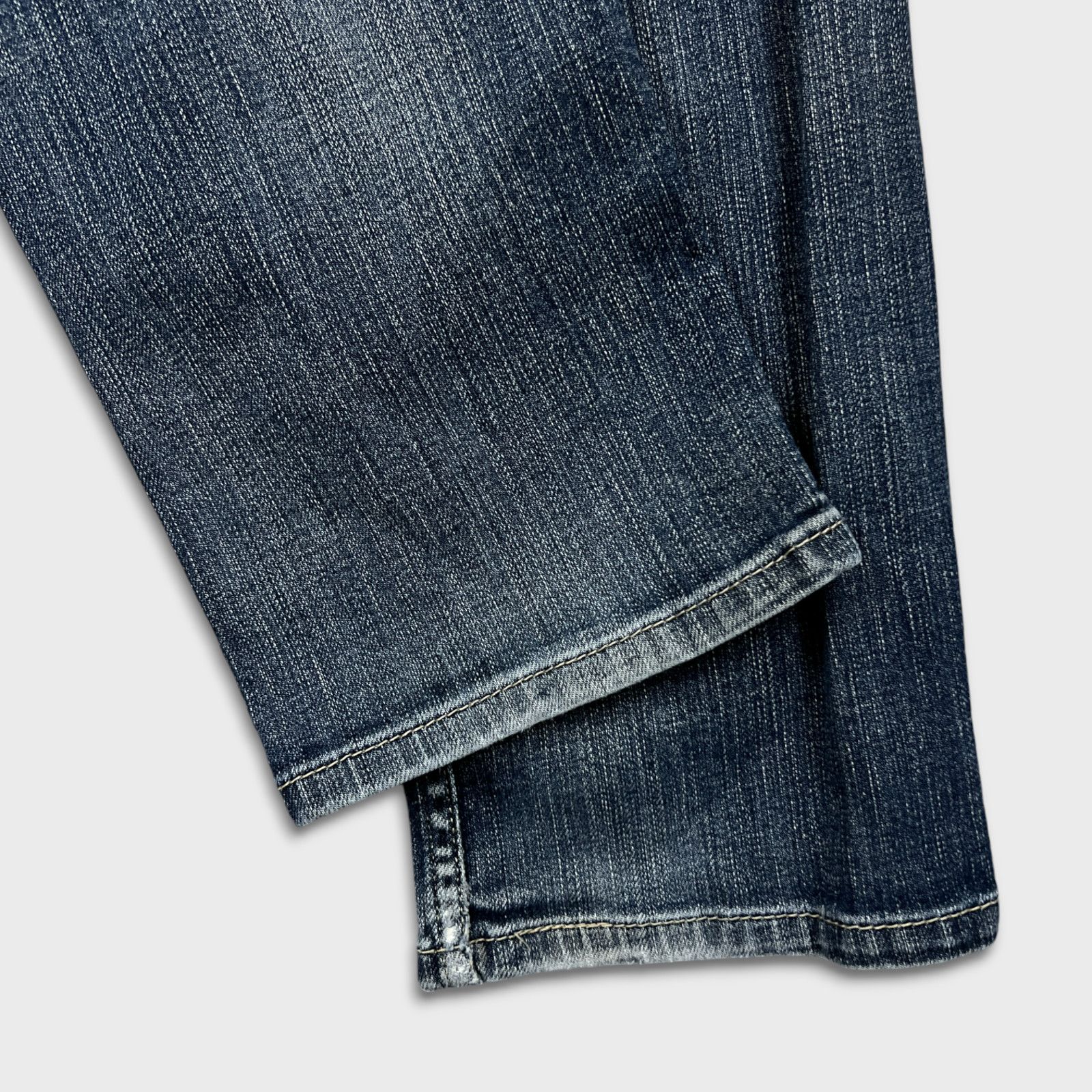 Levi's × Vintage Levi's 511 Jeans 34x28 Slim Fit Dark Wash Faded Denim Pants Size US 34 / EU 50 - 8 Thumbnail