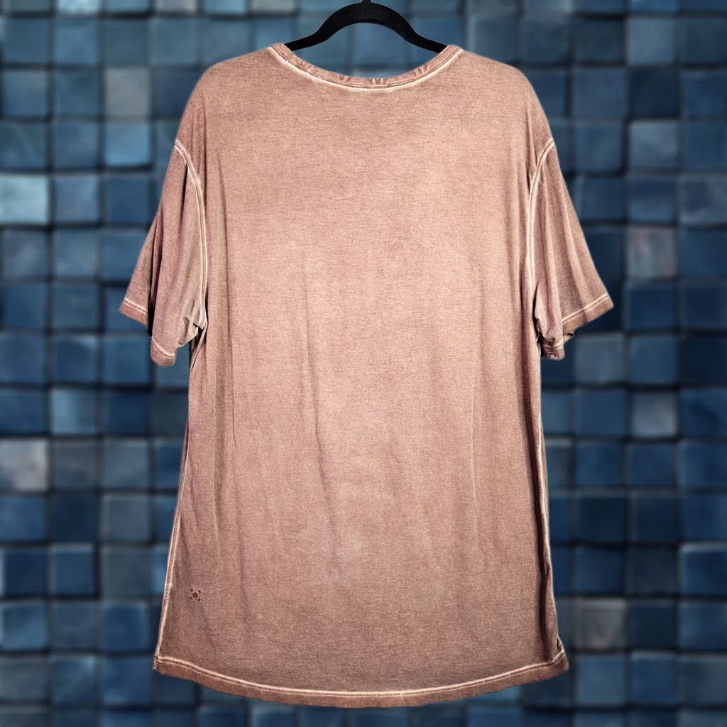 Lululemon Lululemon Men's Brown Faded Crewneck Tee Size L Casual Gym Workout Short Sleeve Shirt Regular Fit Size US L / EU 52-54 / 3 - 1 Thumbnail