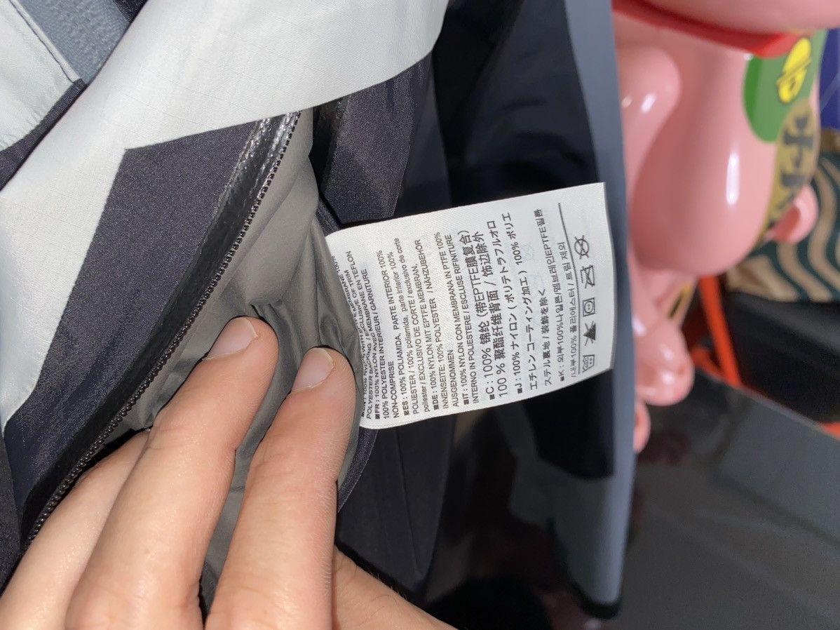 Arc'teryx × Beams Plus × Goretex Arcteryx x Beams Goretex Color-Blocked Beta LT Jacket Size US M / EU 48-50 / 2 - 7 Thumbnail