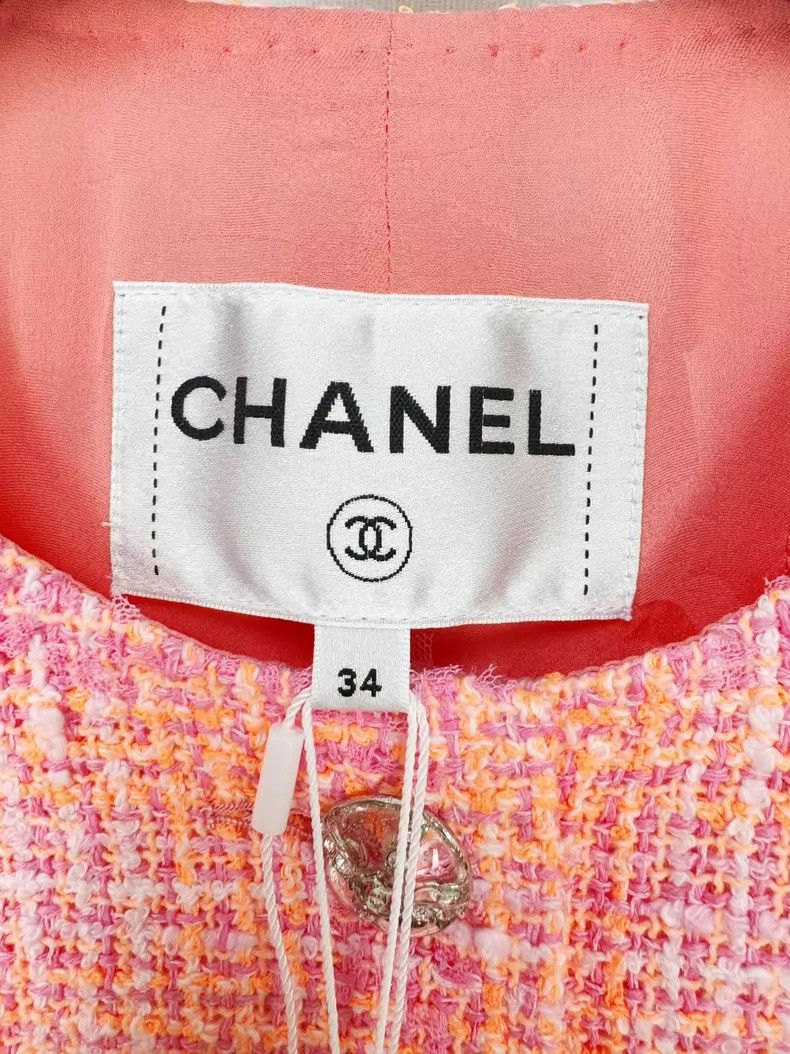 Chanel Chanel Pink coat Size XXS / US 00 / IT 34 - 2 Thumbnail