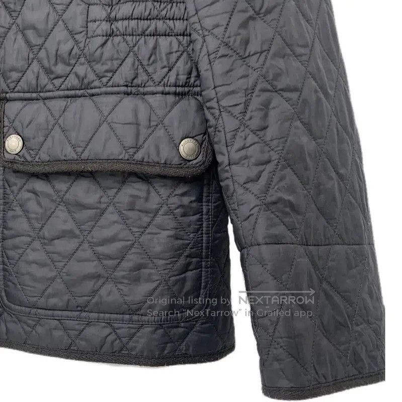 Burberry Burberry Quilted Nylon Women's Jacket in Black. Size M / US 6-8 / IT 42-44 - 4 Thumbnail